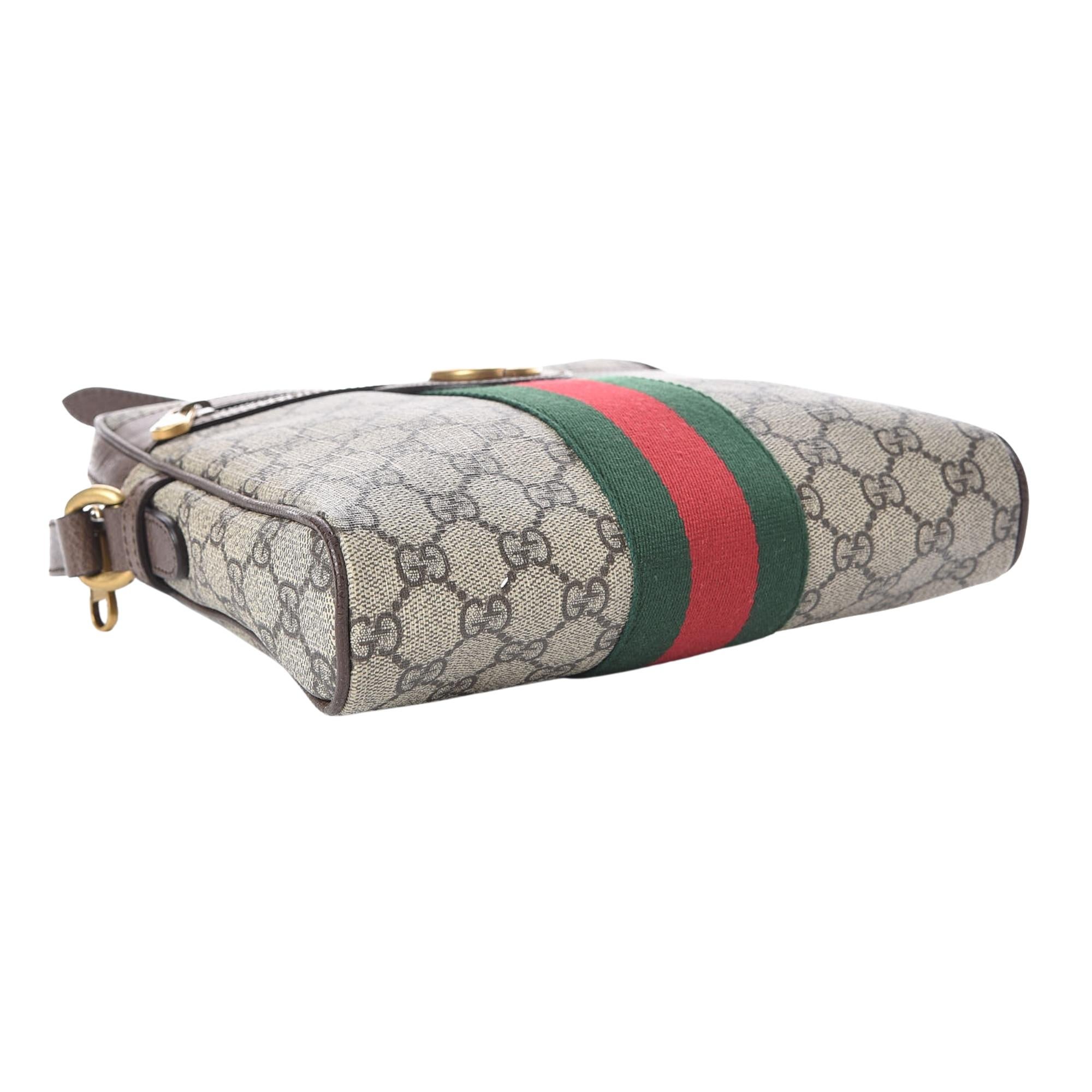 Gucci GG Supreme Monogram Web Small Ophidia Messenger Bag In Excellent Condition For Sale In Montreal, Quebec