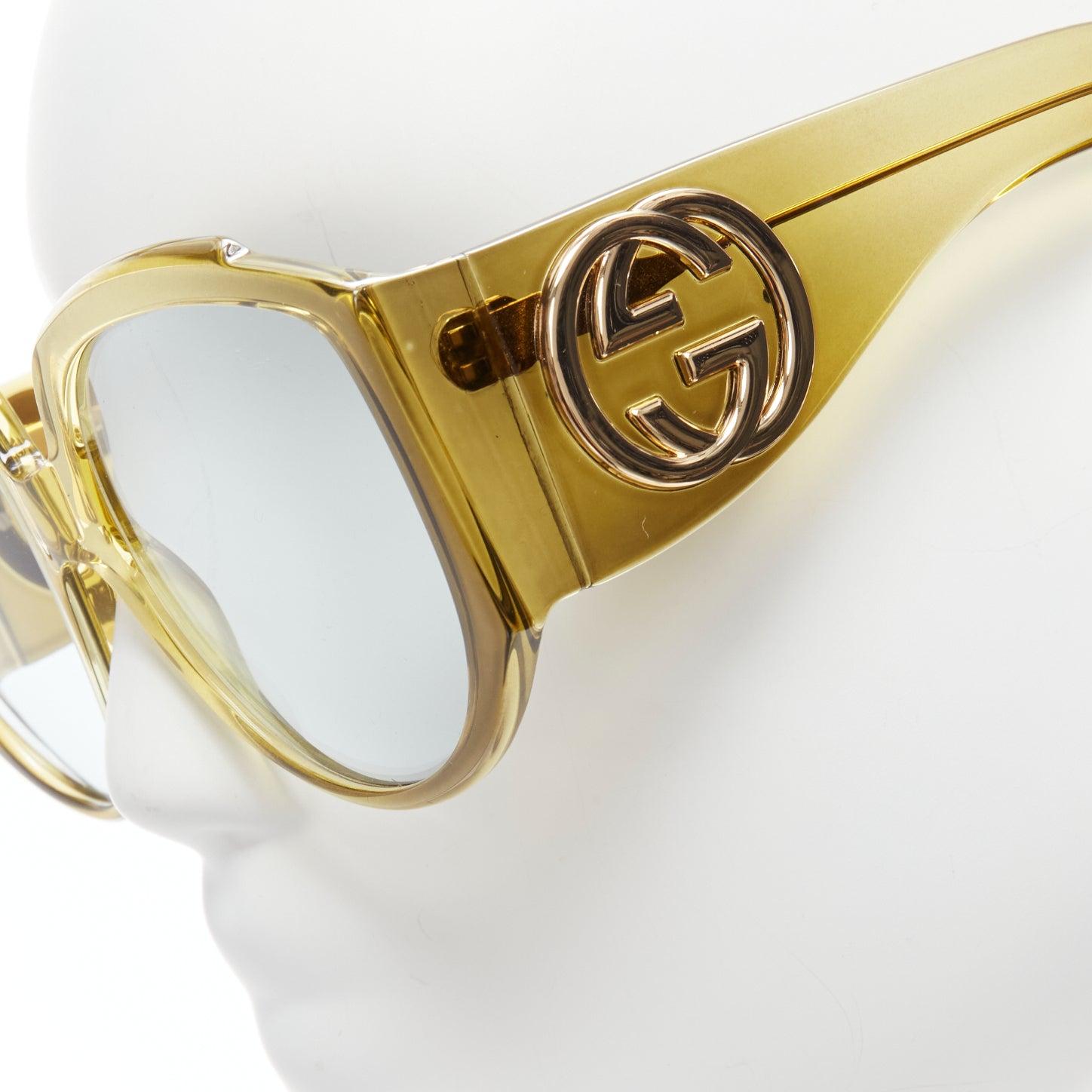 GUCCI GG0151S GG logo yellow acetate oversized GG sunglasses
Reference: TGAS/D00631
Brand: Gucci
Designer: Alessandro Michele
Model: GG0151S
Material: Acetate
Color: Green, Gold
Pattern: Solid
Lining: Green Acetate
Extra Details: Wear these Gucci