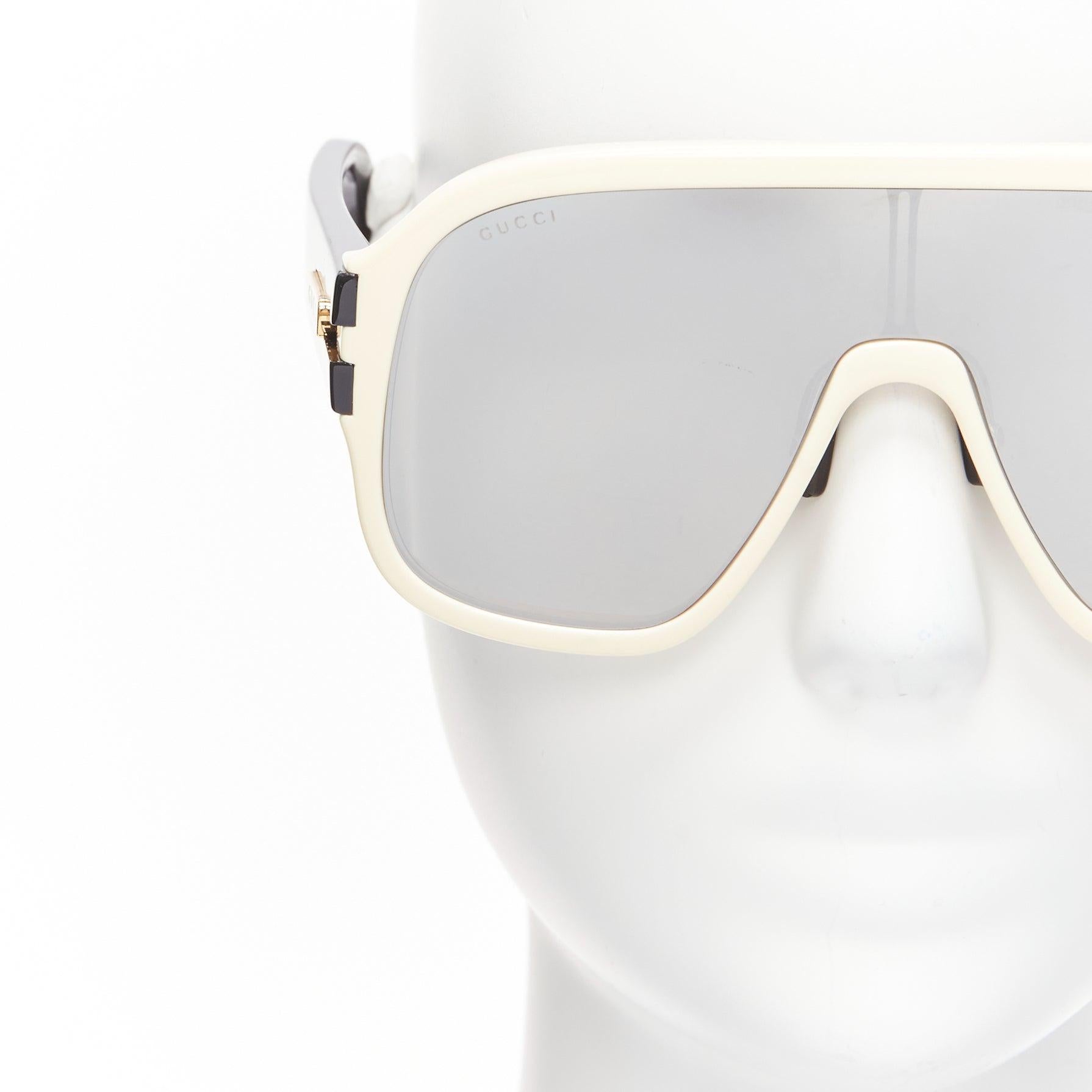 GUCCI GG0900S gold black logo cream frame black lens oversized shield sunglasses For Sale 1