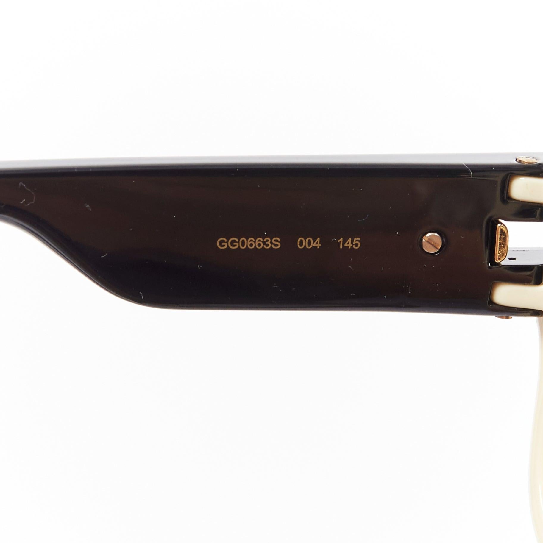 GUCCI GG0900S gold black logo cream frame black lens oversized shield sunglasses For Sale 4
