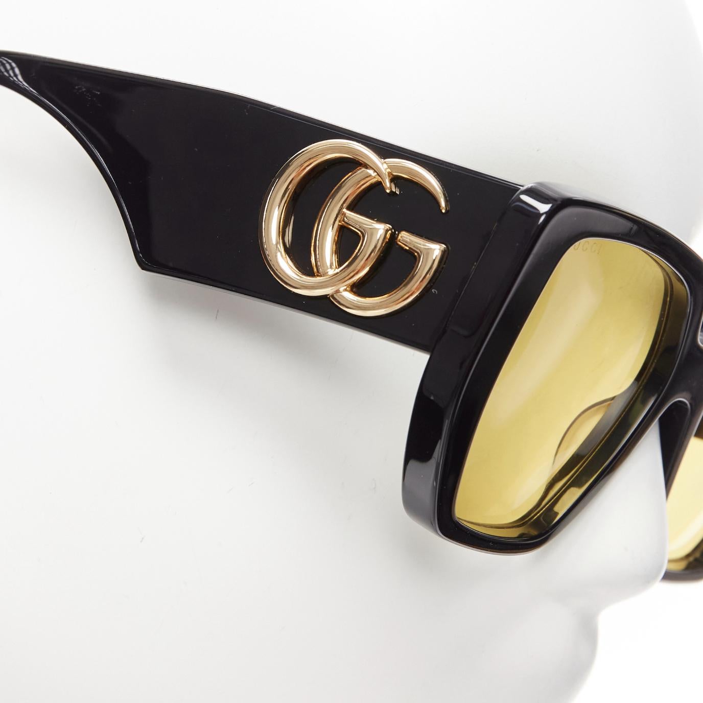 Women's GUCCI GG0956S black gold GG logo yellow lens oversized sunglasses For Sale