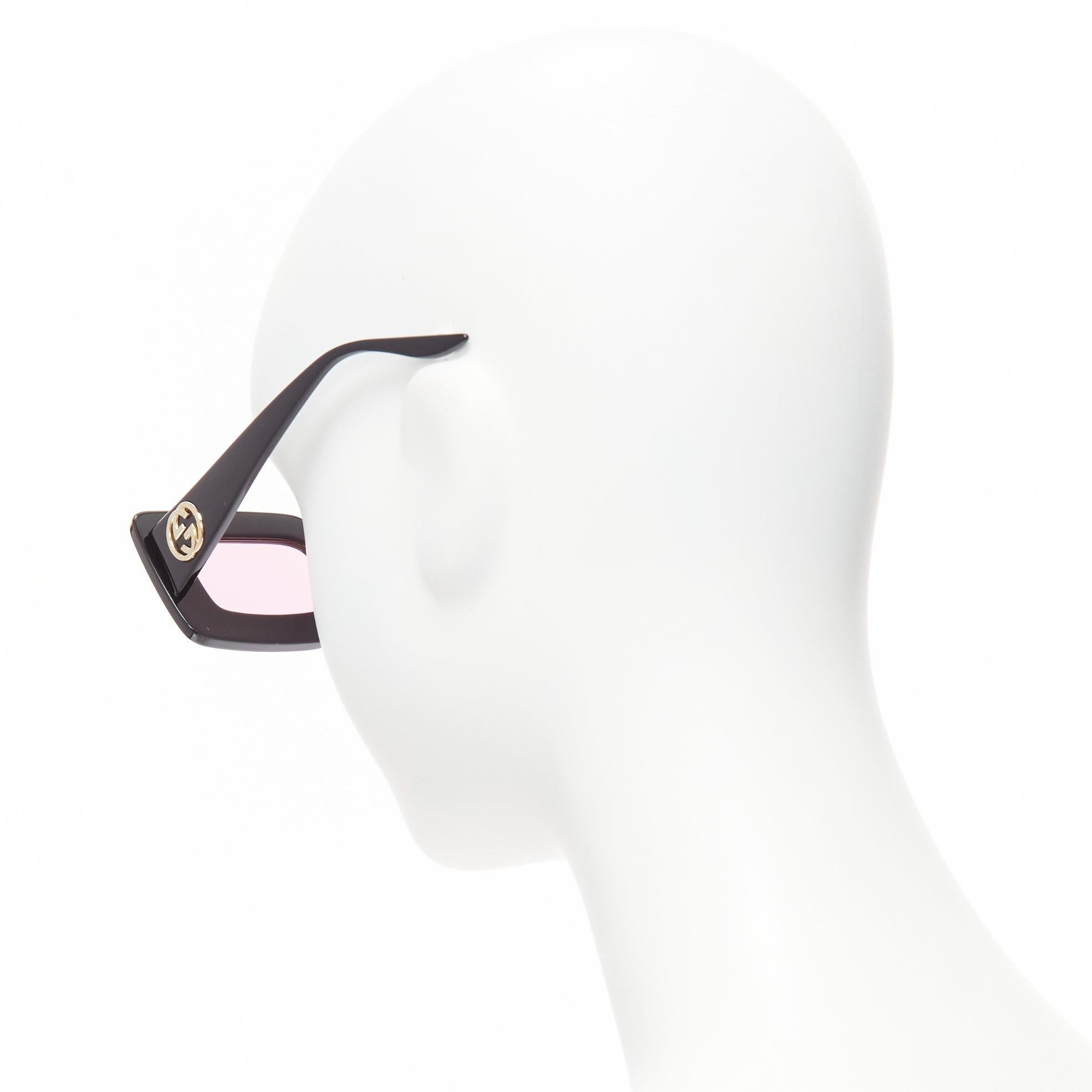 Gucci GG0974S occhiali da sole rettangolari con montatura in cristallo argento e lenti rosa In condizioni buone in vendita a Hong Kong, NT