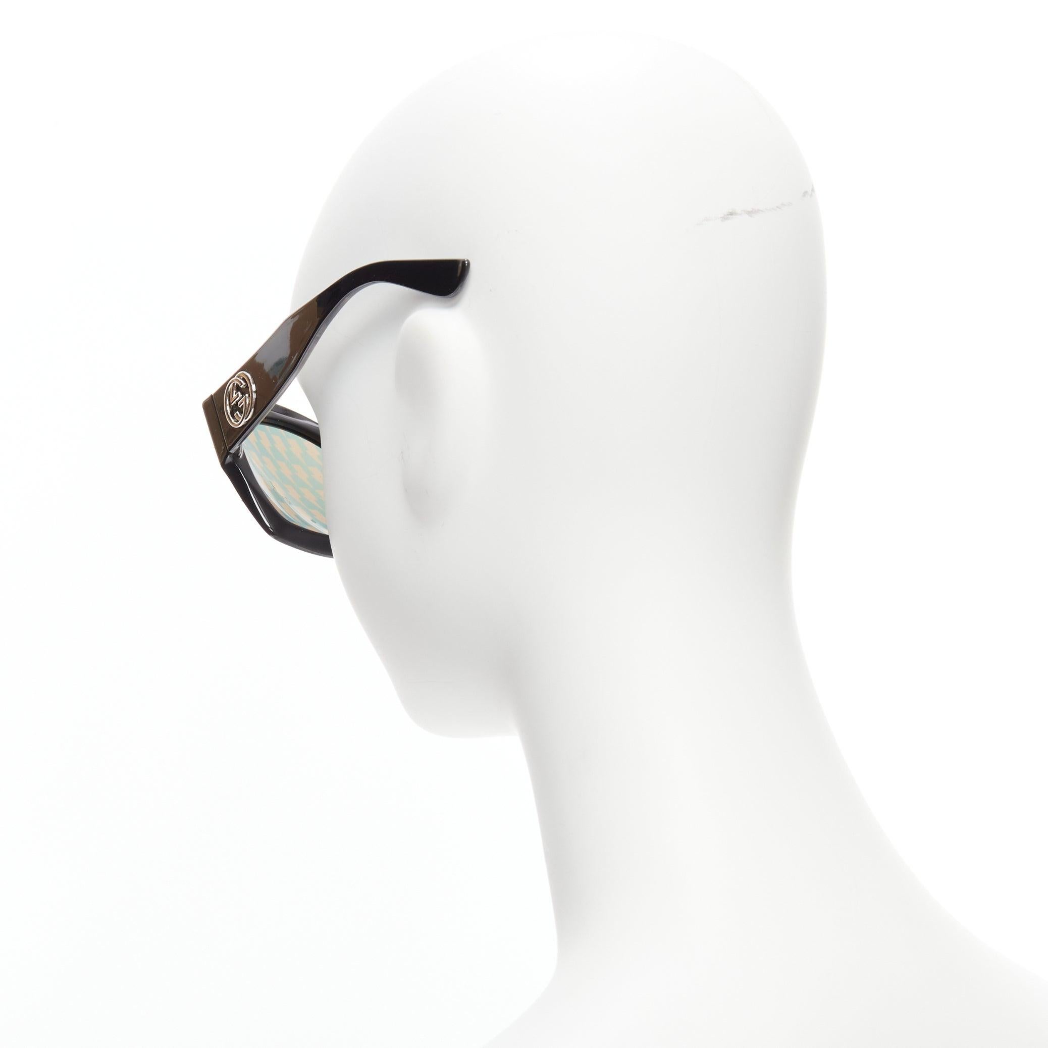 GUCCI GG3870S Sonnenbrille mit orangefarbenen Gläsern und quadratischem Rahmen mit Sternknopf im Angebot 1