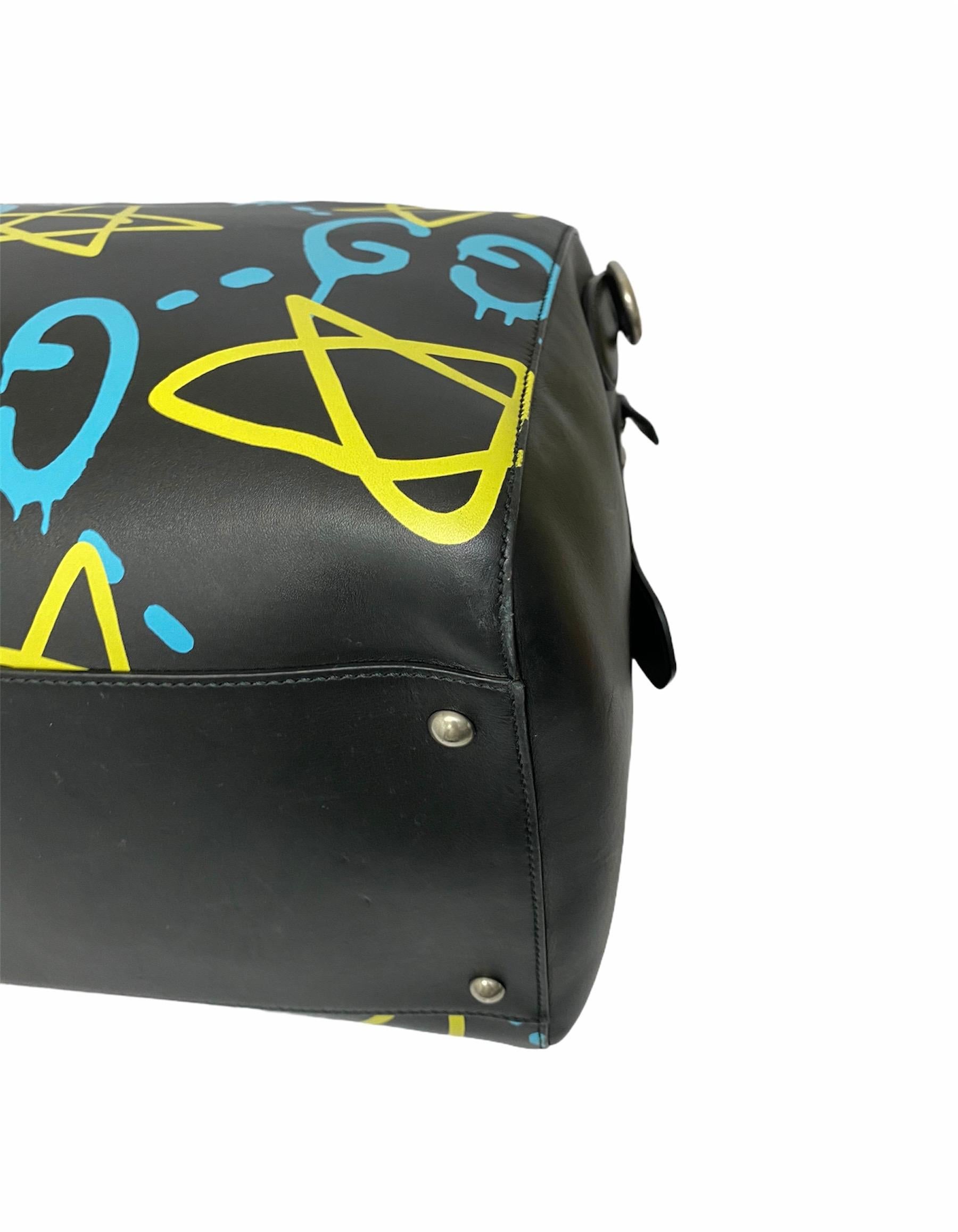 Gucci Ghost Bag in Black Leather with Yellow and Blue Decoration In Excellent Condition In Torre Del Greco, IT