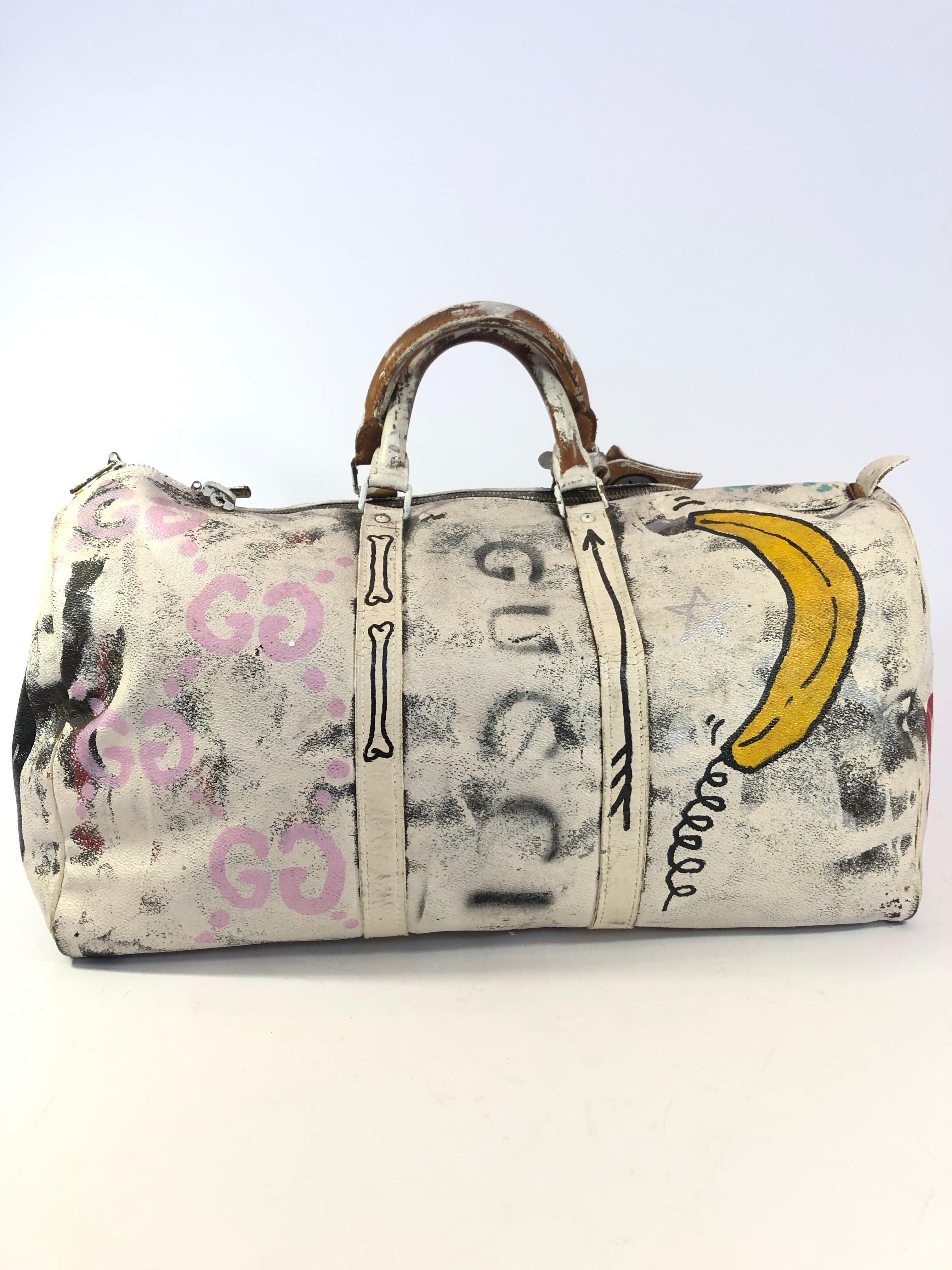 gucci ghost duffle bag