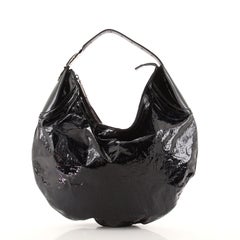 Gucci Glam Hobo Horsebit Geprägtes Lack Medium