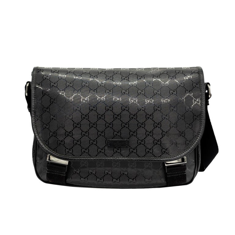 NEW $1,900 GUCCI Black Grey GG Supreme Monogram SQUARE Shoulder