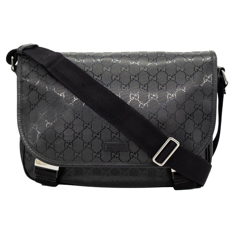 Gucci Glazed Black GG Supreme Canvas Medium Crossbody Unisex Messenger Bag  For Sale at 1stDibs