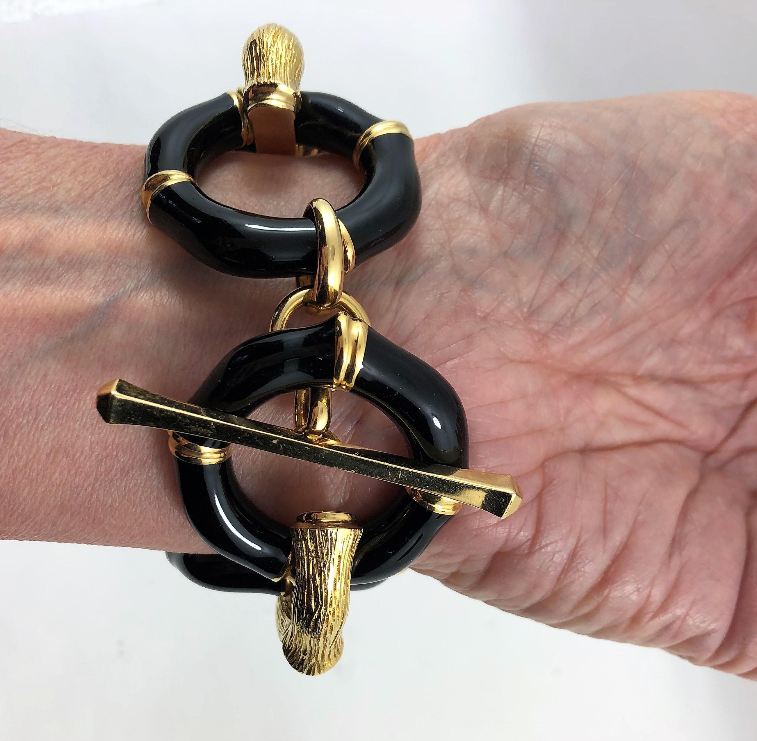 Gucci Gold and Black Resin Bamboo Toggle Bracelet 3