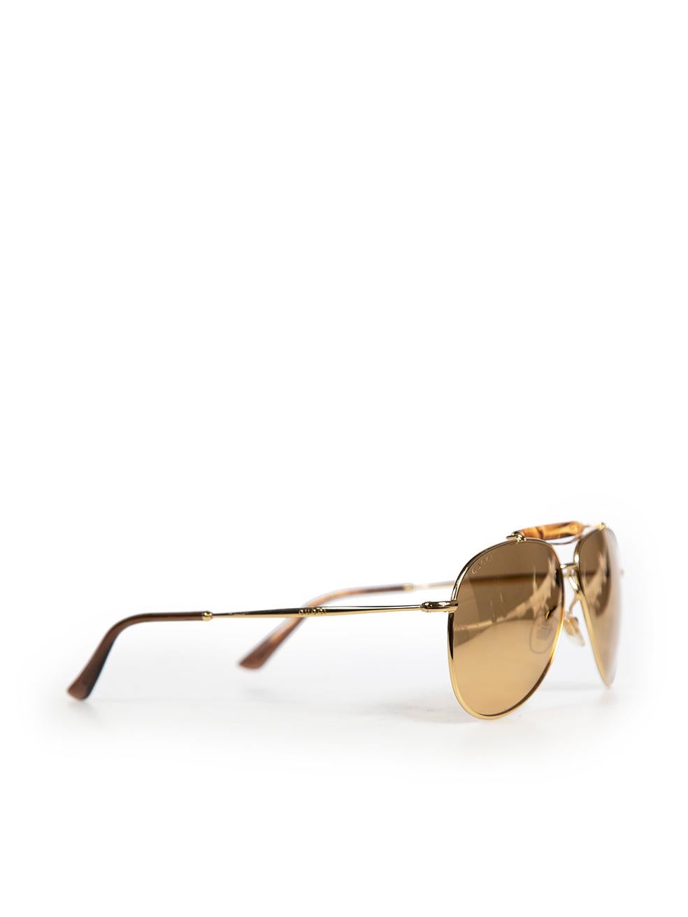 CONDITION is Very good. Minimal wear to the sunglasses is evident, there are light scratches on the arms of this used Gucci designer resale item. This item comes with the original box and case.
 
 
 
 Details
 
 
 Gold
 
 Metal
 
 Aviator