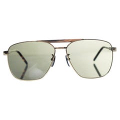 Gucci, gold aviator sunglasses