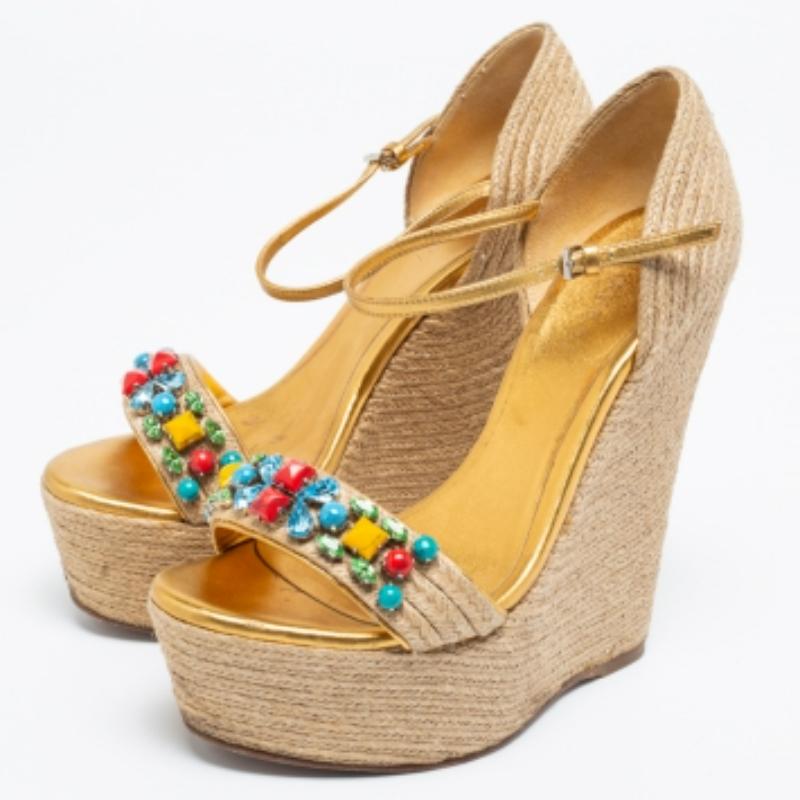 Gucci Gold/Beige Jute And Leather Carolina Wedge Sandals Size 36 For Sale 4