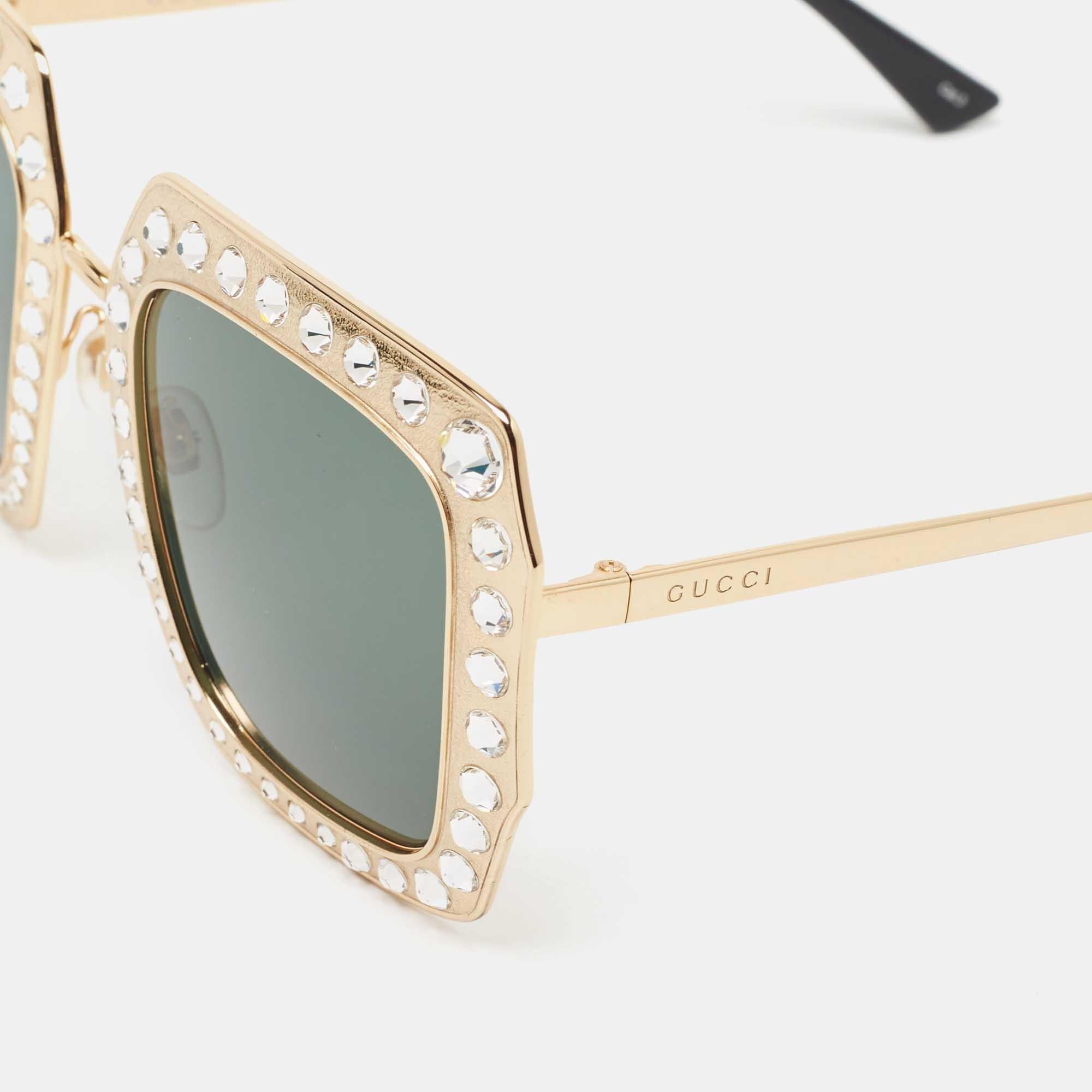 Quadratische übergroße Gucci-Sonnenbrille aus Gold/Schwarzen Kristallen Damen im Angebot