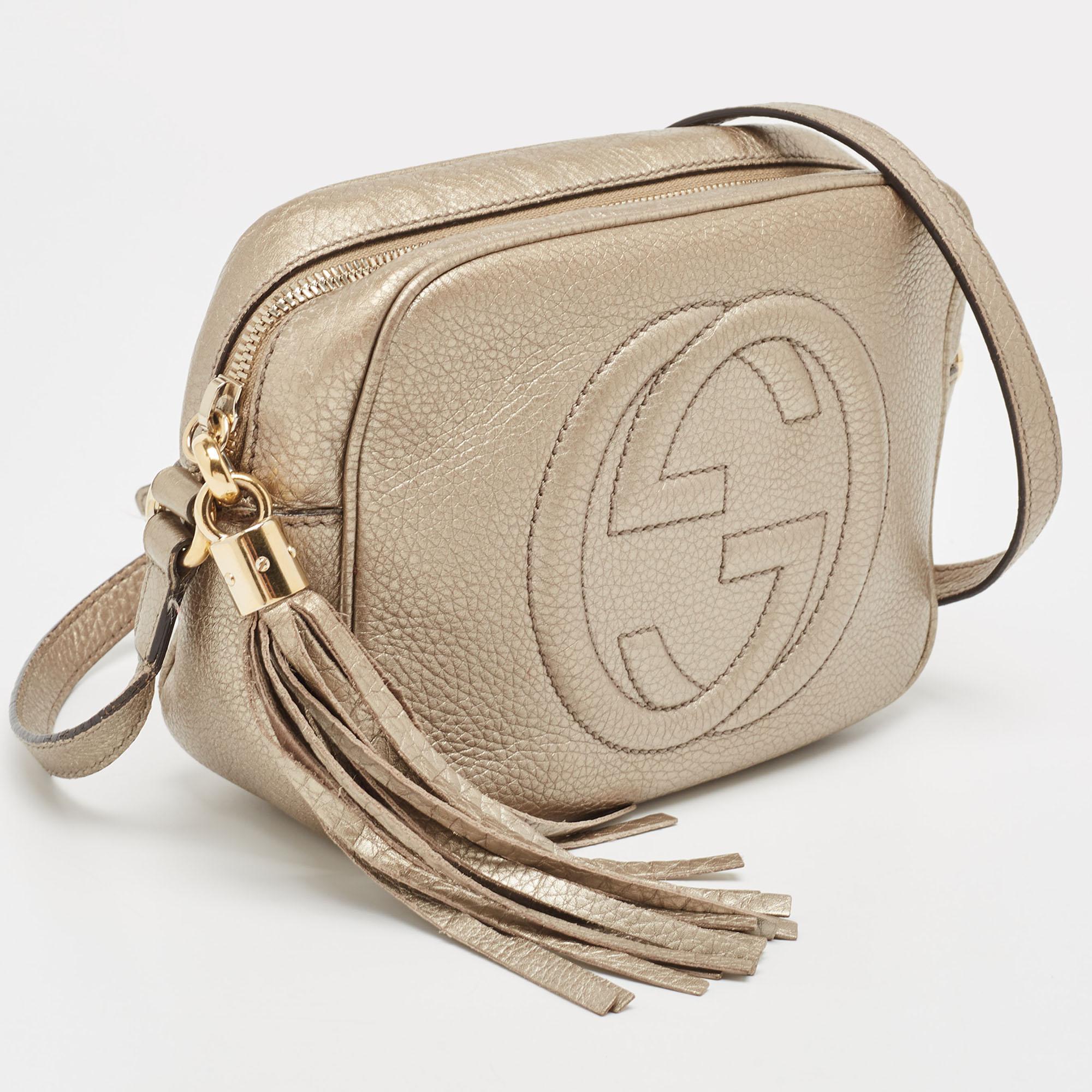 Gucci Gold Grained Leather Small Soho Disco Crossbody Bag 11