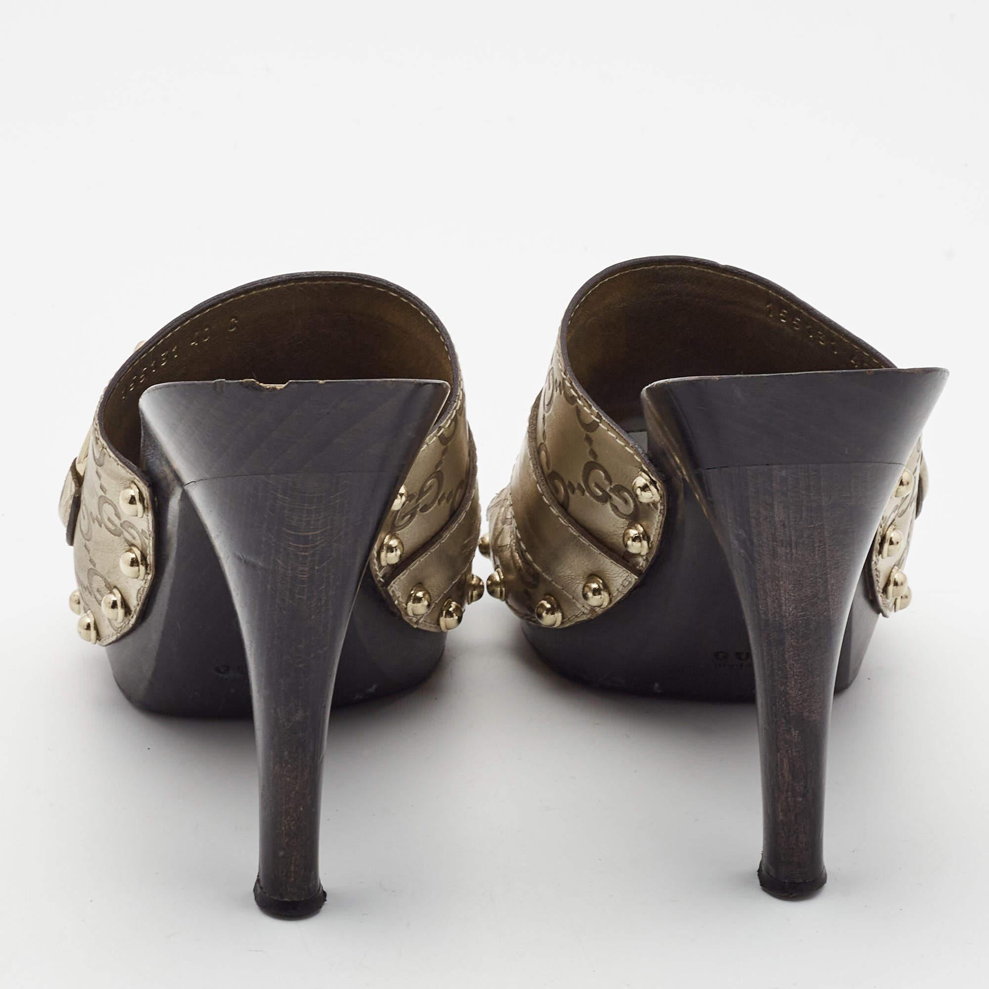 Women's Gucci Gold Guccissima Leather Icon Bit Clogs Size 40