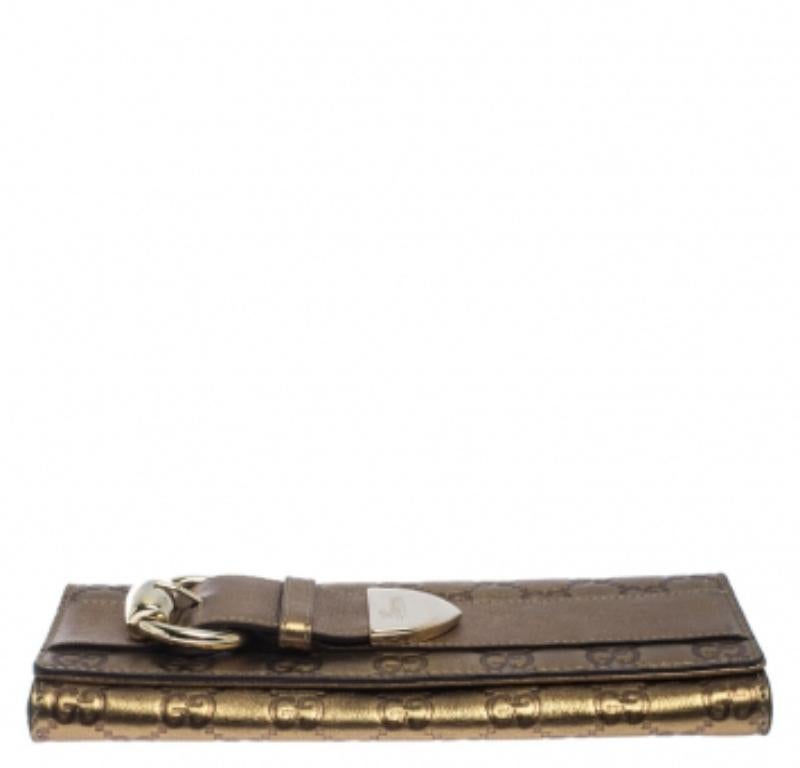 De las mujeres Gucci Gold Guccissima Leather Romy Clutch en venta
