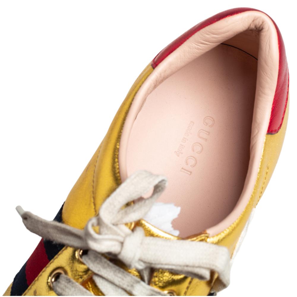 Gucci Gold Leather Ace Blind For Love Blind Web Detail Low Top Sneakers Size 37. In Good Condition In Dubai, Al Qouz 2