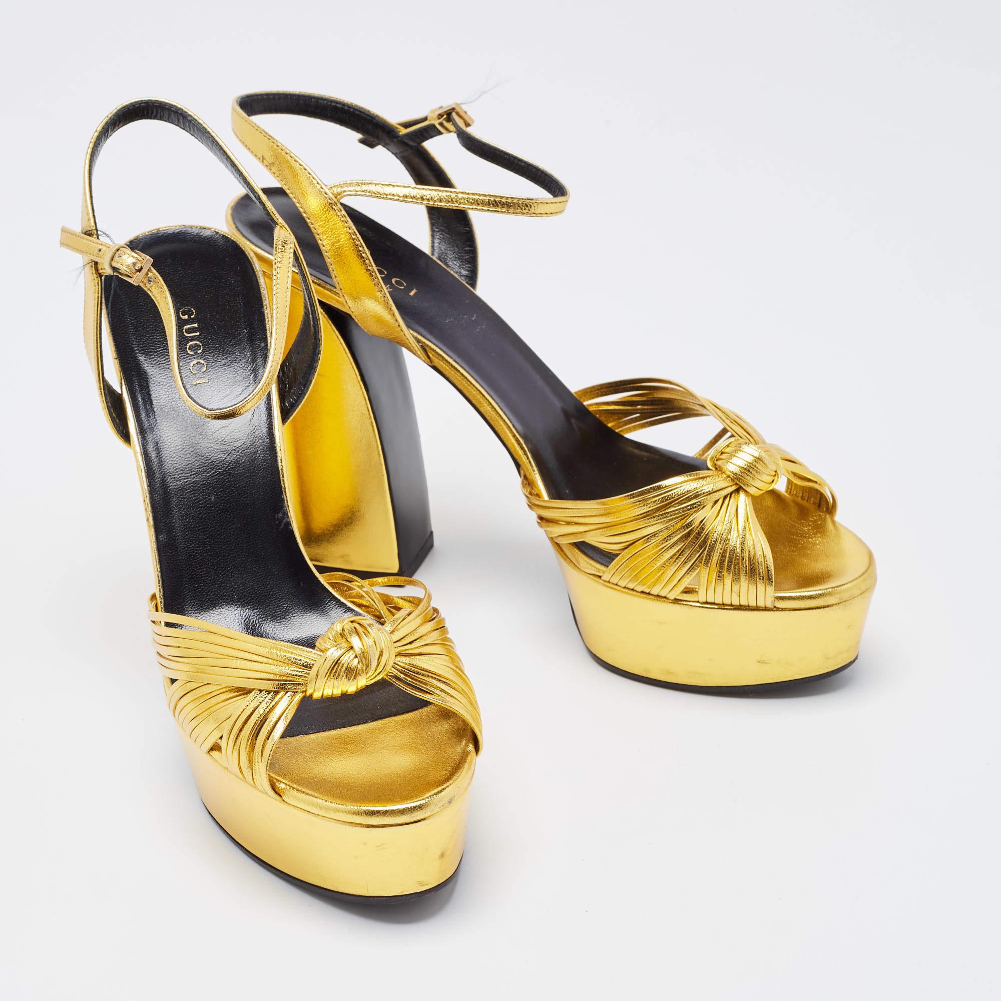 Gucci Gold Leather Allie Knotted Platform Ankle Strap Sandals Size 38 In Good Condition In Dubai, Al Qouz 2