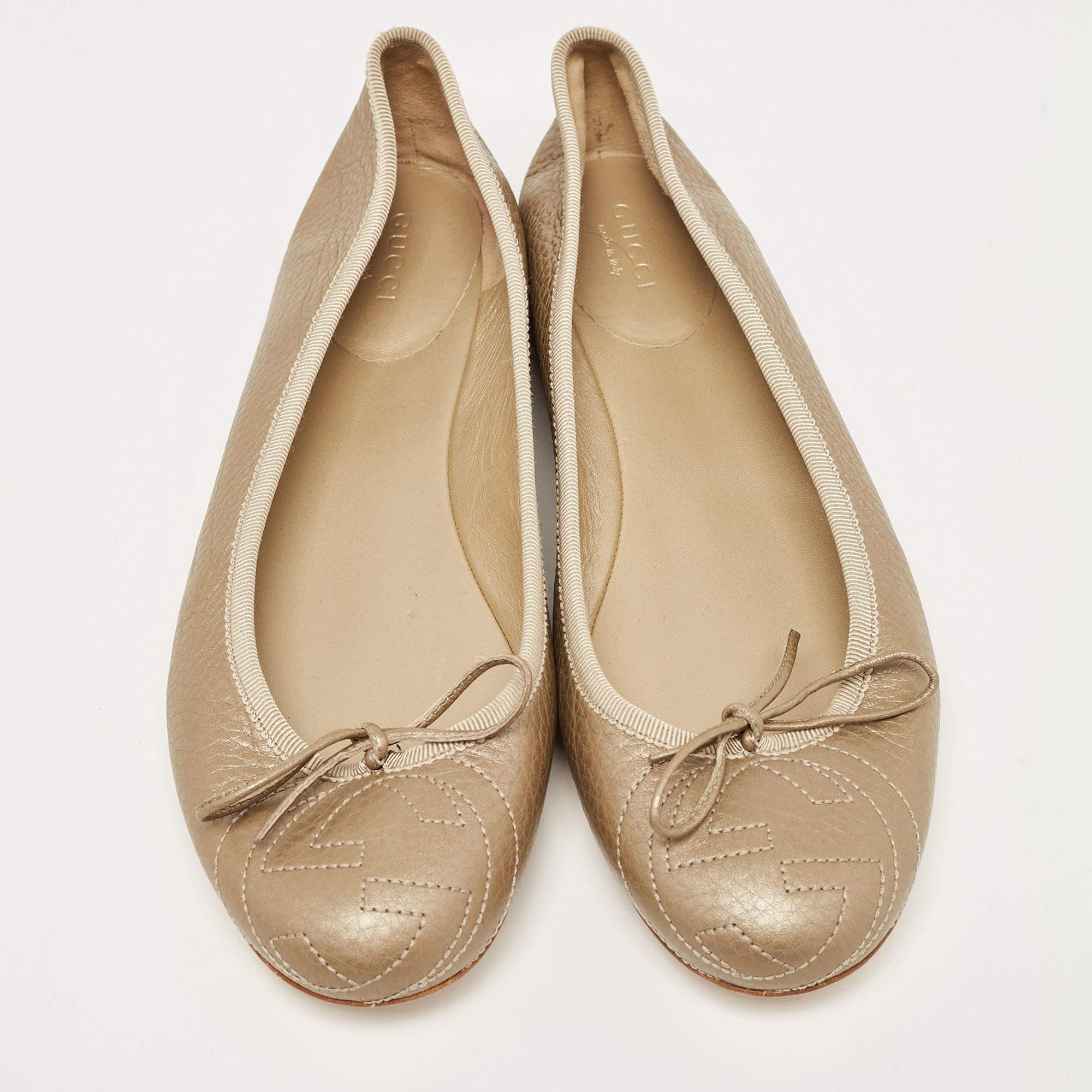 Gucci Gold Leather Interlocking G Detail Ballet Flats Size 38.5 3