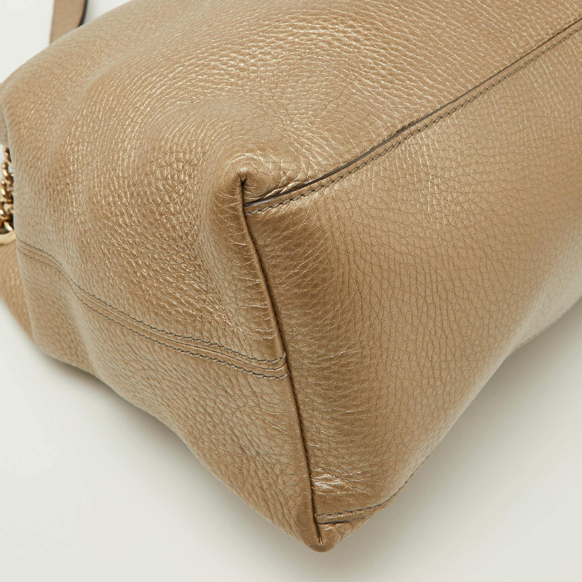 Gucci Gold Leather Medium Soho Chain Shoulder Bag In Good Condition In Dubai, Al Qouz 2