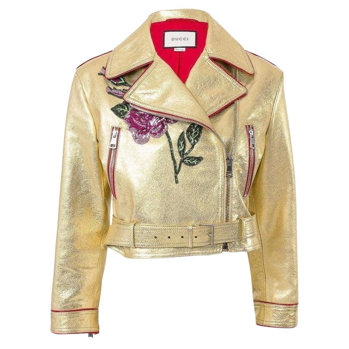 Gucci Goldene kurze Biker-Jacke aus Leder Größe IT40 im Angebot