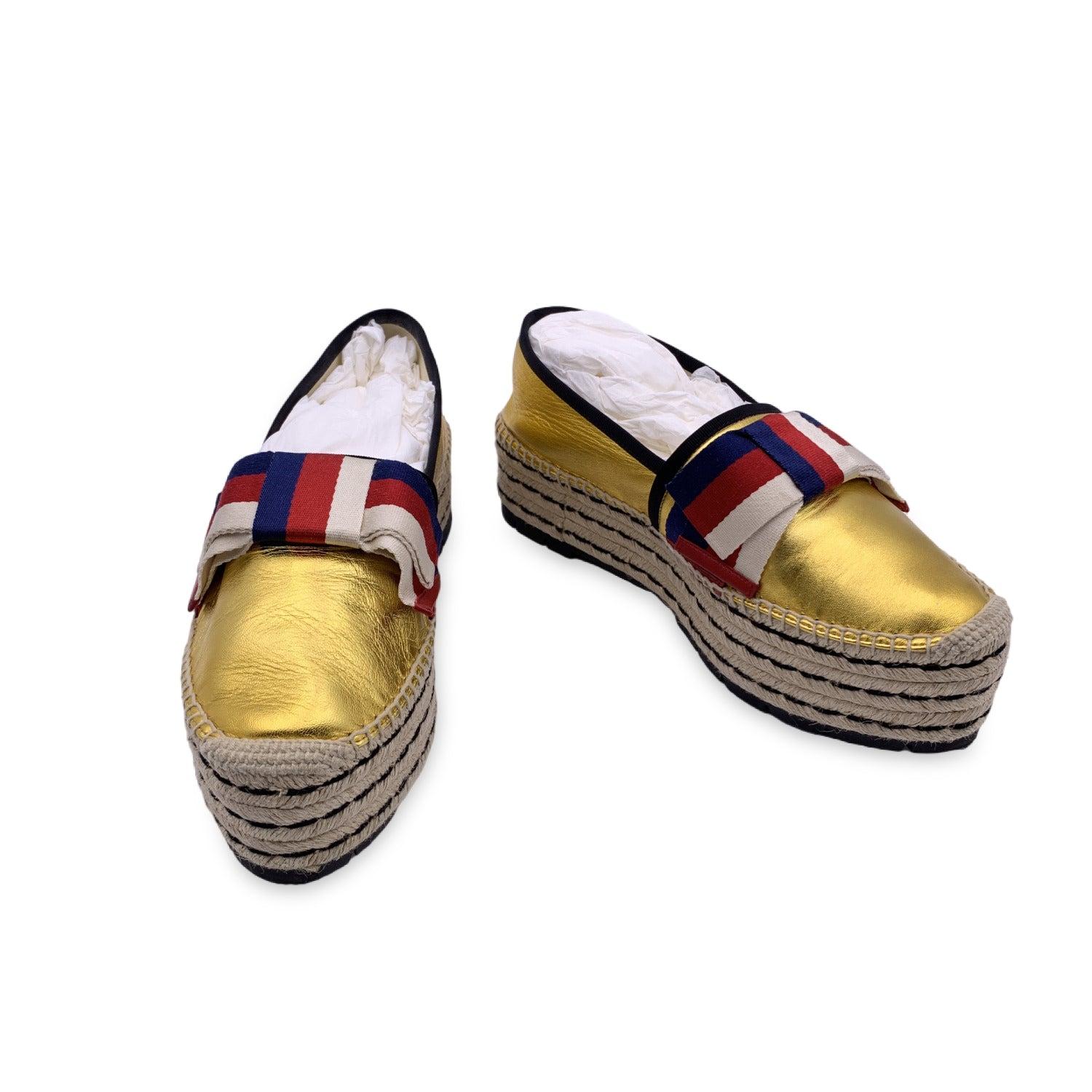 Gucci Gold Leather Sylvie Web Bow Espadrilles Platform Shoes Size 41 In Excellent Condition For Sale In Rome, Rome