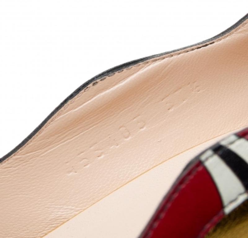 Marrone Gucci Pumps con tacco alto in pelle oro Yoko Snake misura 37,5 in vendita