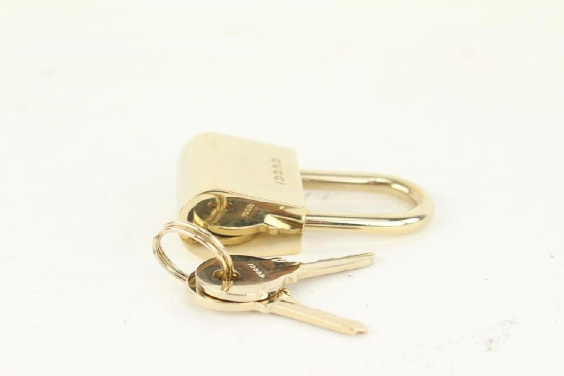 Gucci Gold Logo Padlock Cadena and Key Lock 916gk93 5