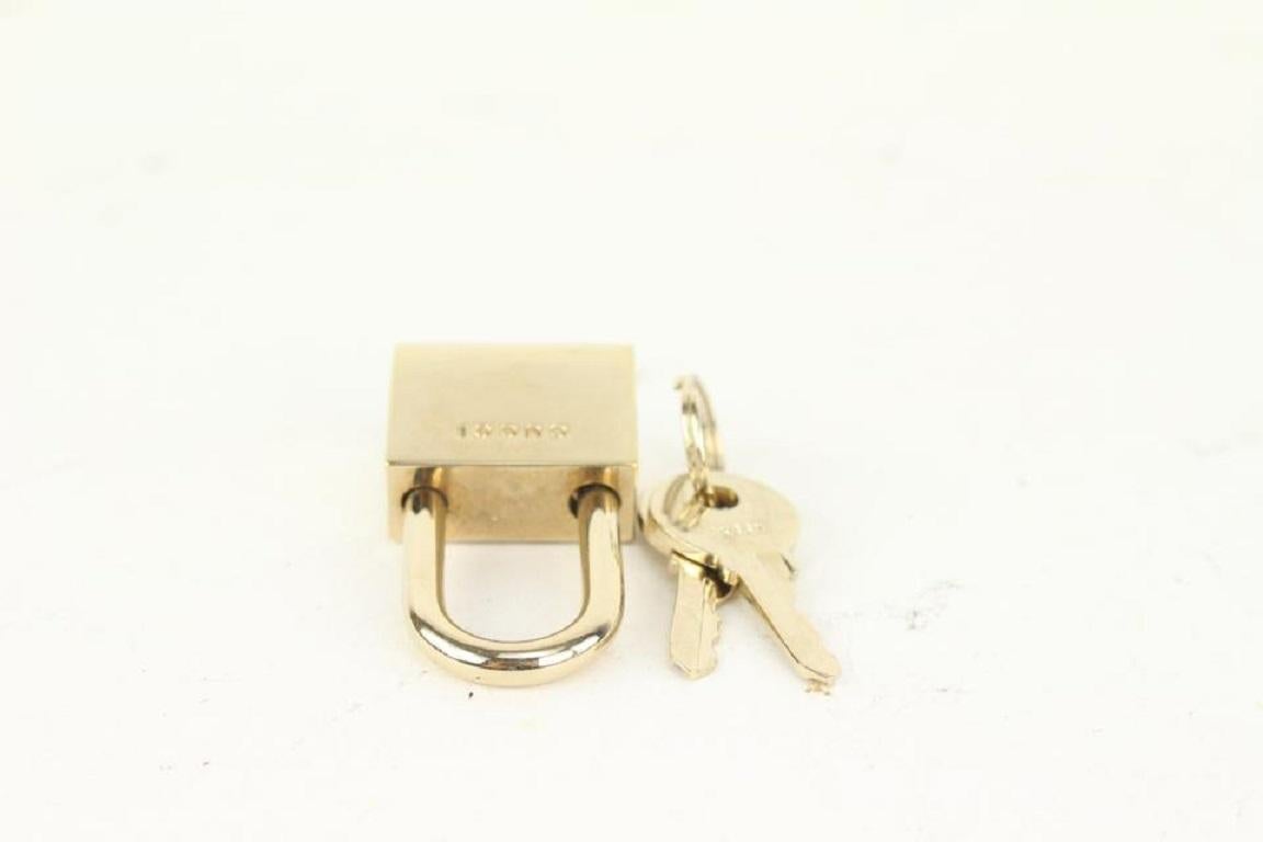 White Gucci Gold Logo Padlock Cadena and Key Lock 916gk93