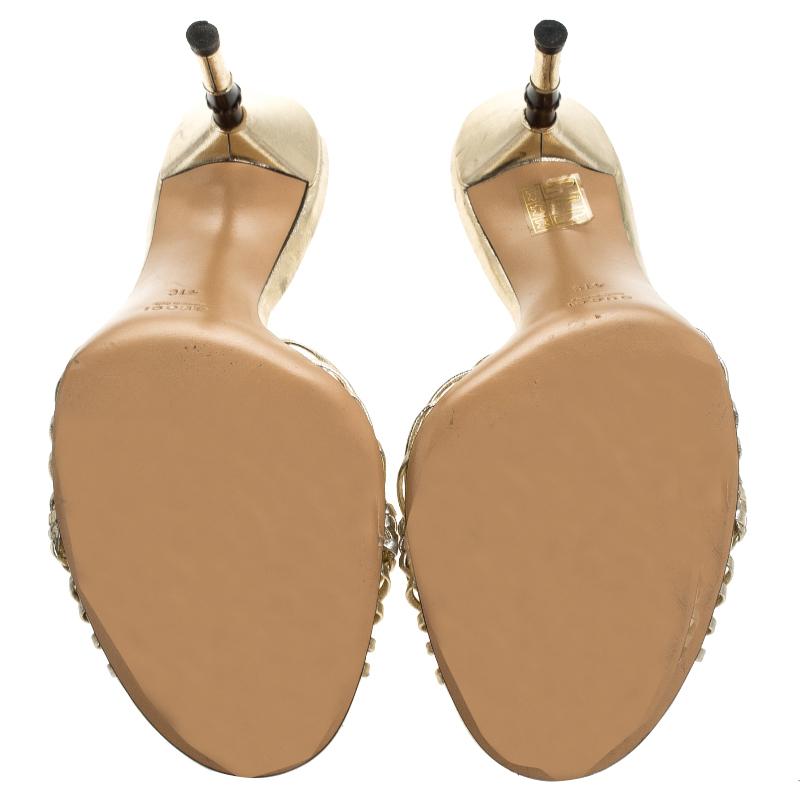 gucci sandals gold