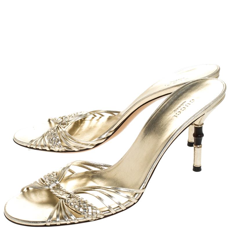 Gucci Gold Metallic Braided Leather Bamboo Heel Sandals Size 41 In Good Condition In Dubai, Al Qouz 2
