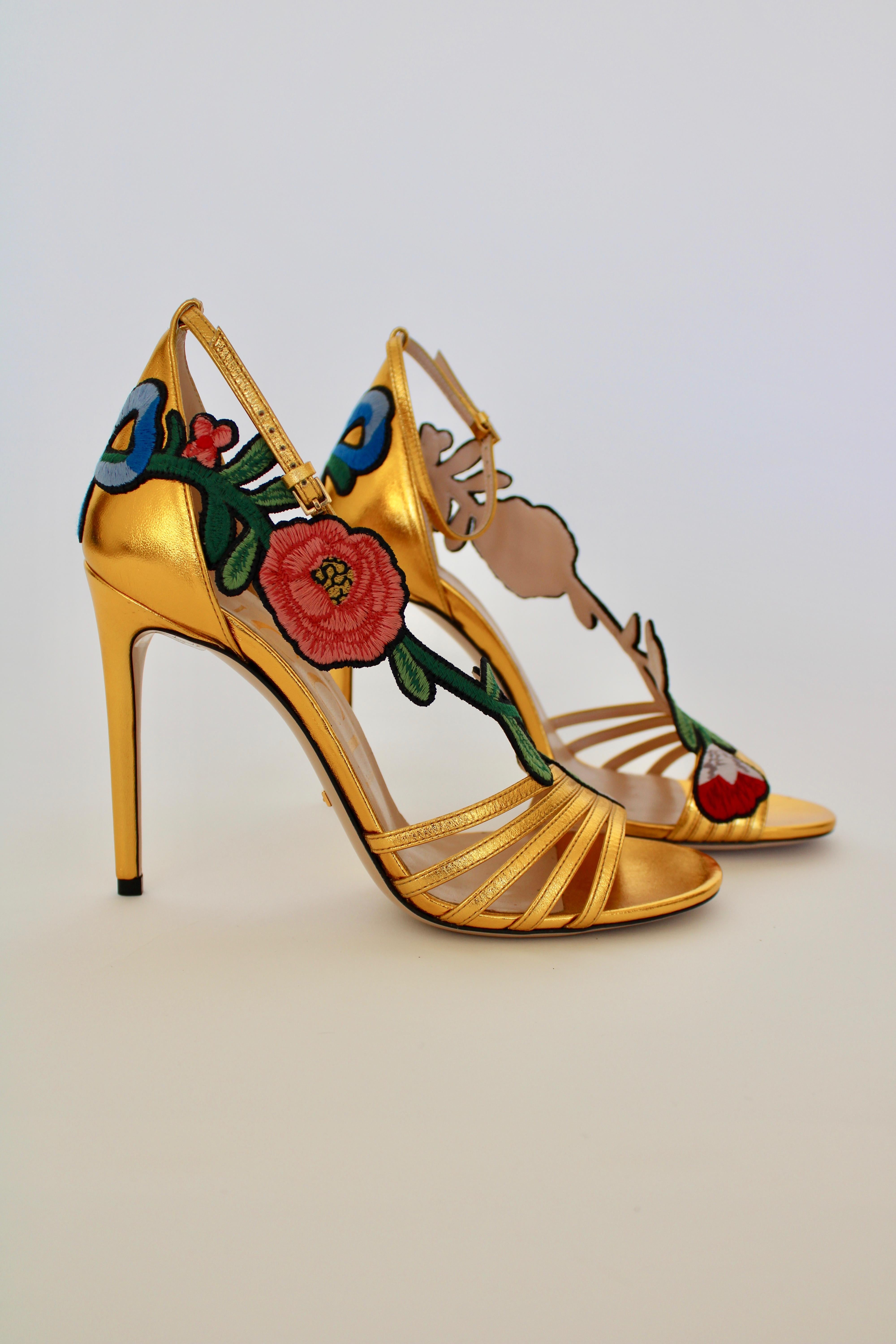 Brown Gucci  Gold Ophelia Floral Embroidered Sandals For Sale