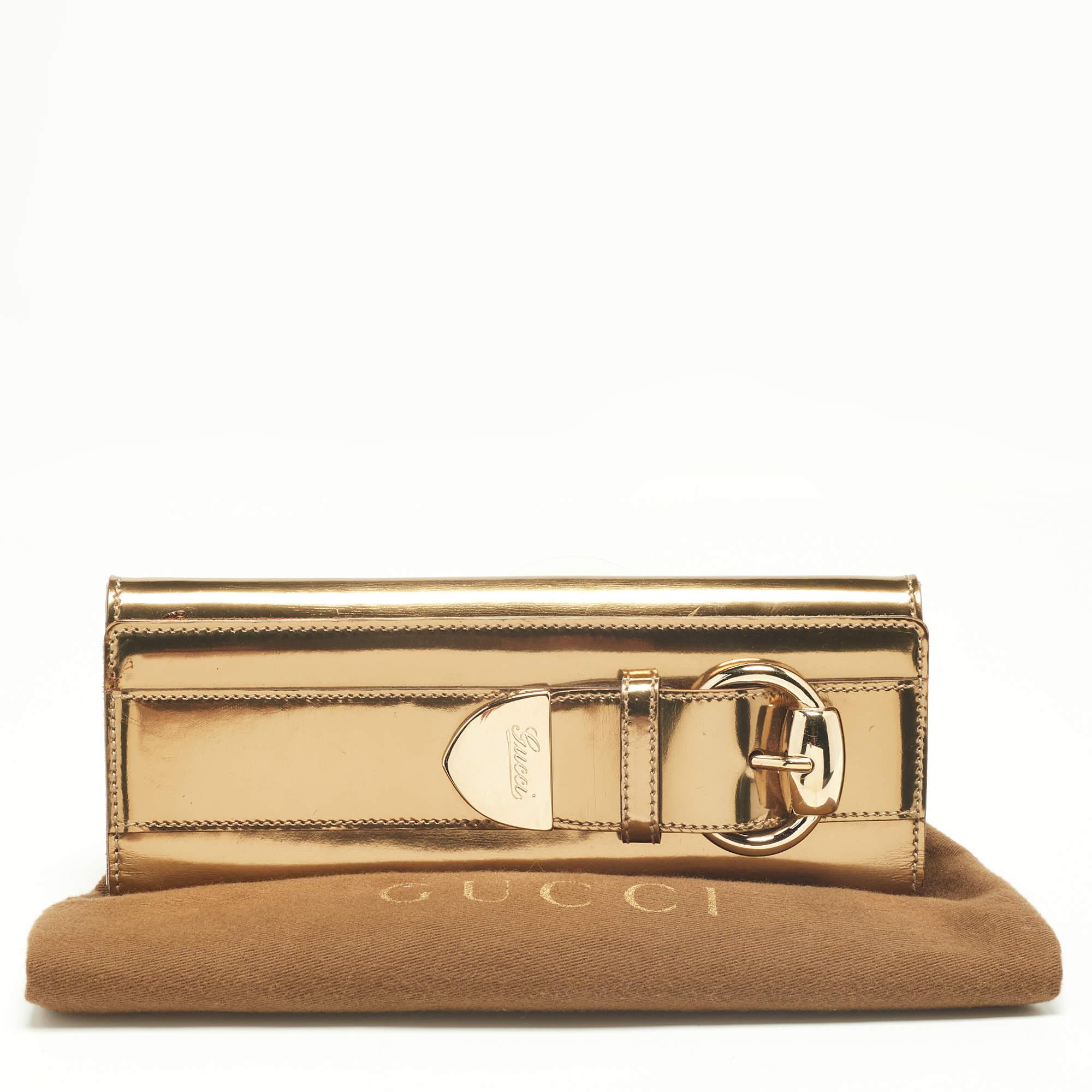 Gucci Gold Patent Leather Buckle Continental Wallet 9