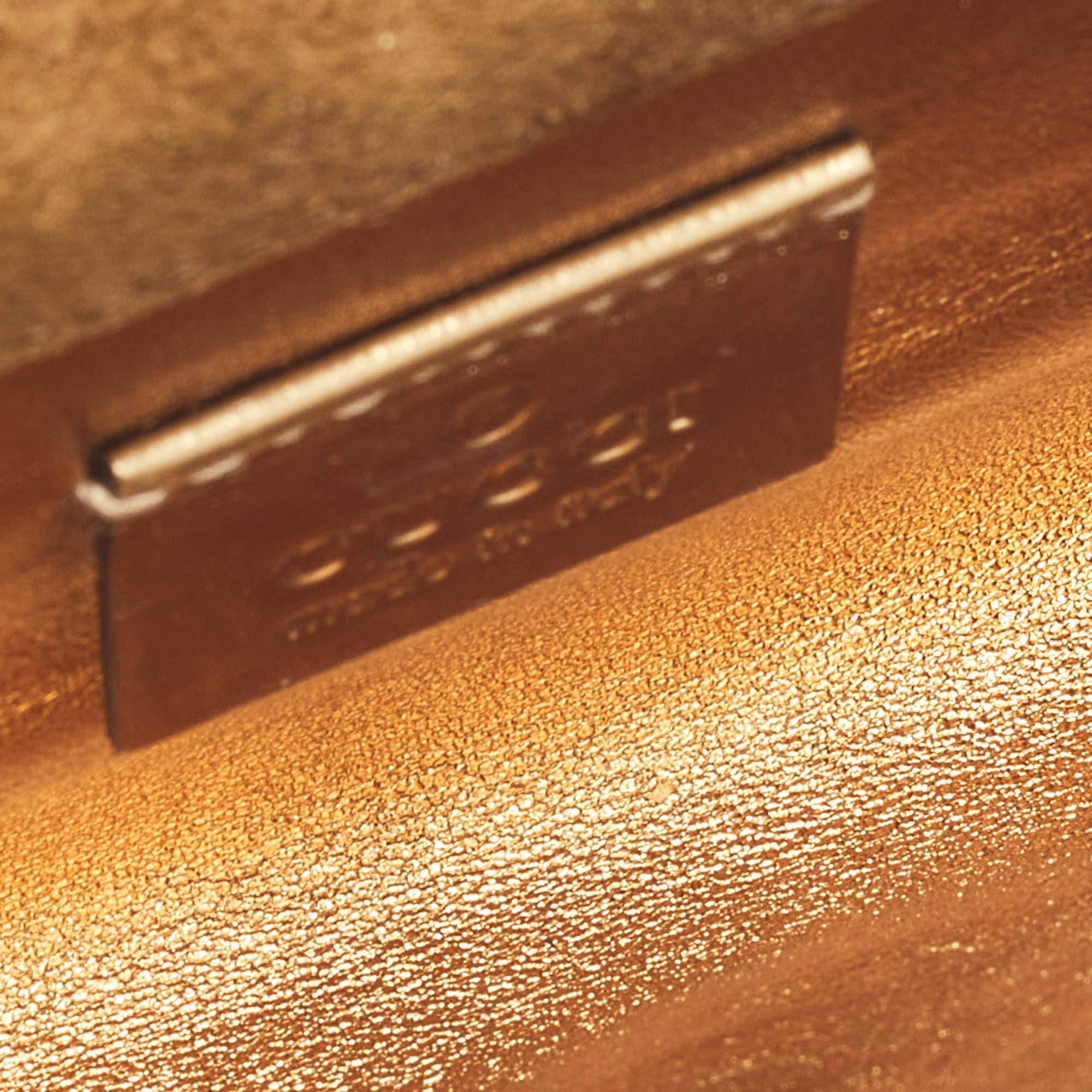 Gucci Gold Lacklederschnalle Continental Brieftasche mit Schnalle 3