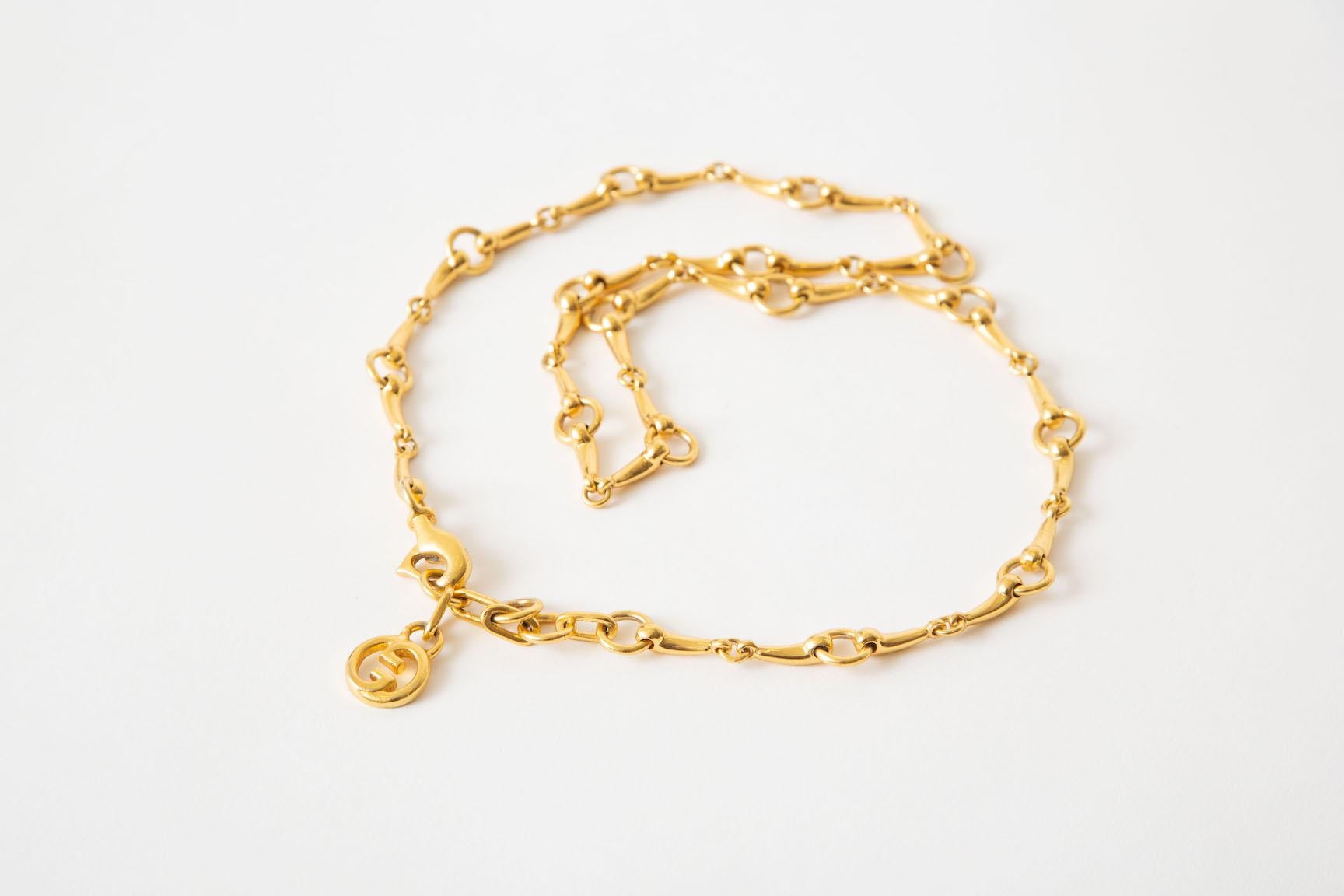 vintage gucci gold necklace