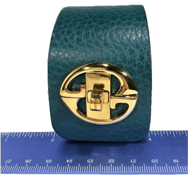 Gucci Gold Tone Turnkey GG  Teal Color Embossed Leather Bracelet  For Sale 1