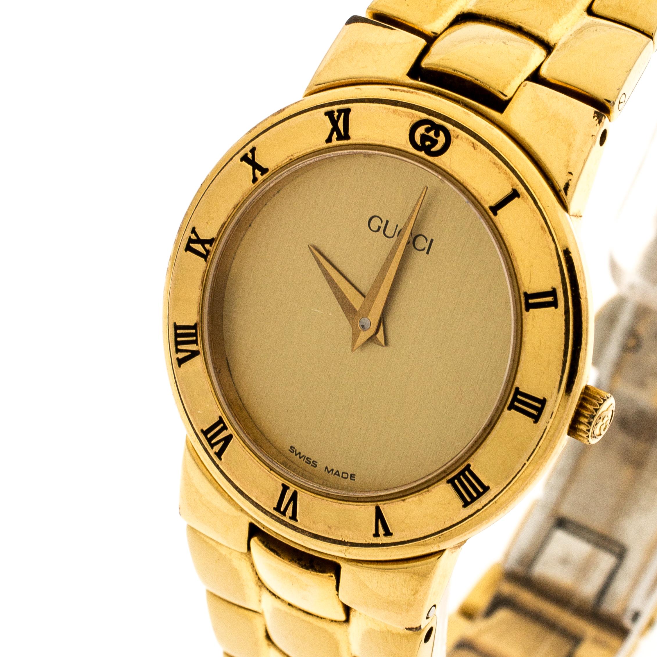 Gucci Golden Gold Plated 3300.2.L Women's Wristwatch 25MM For Sale at