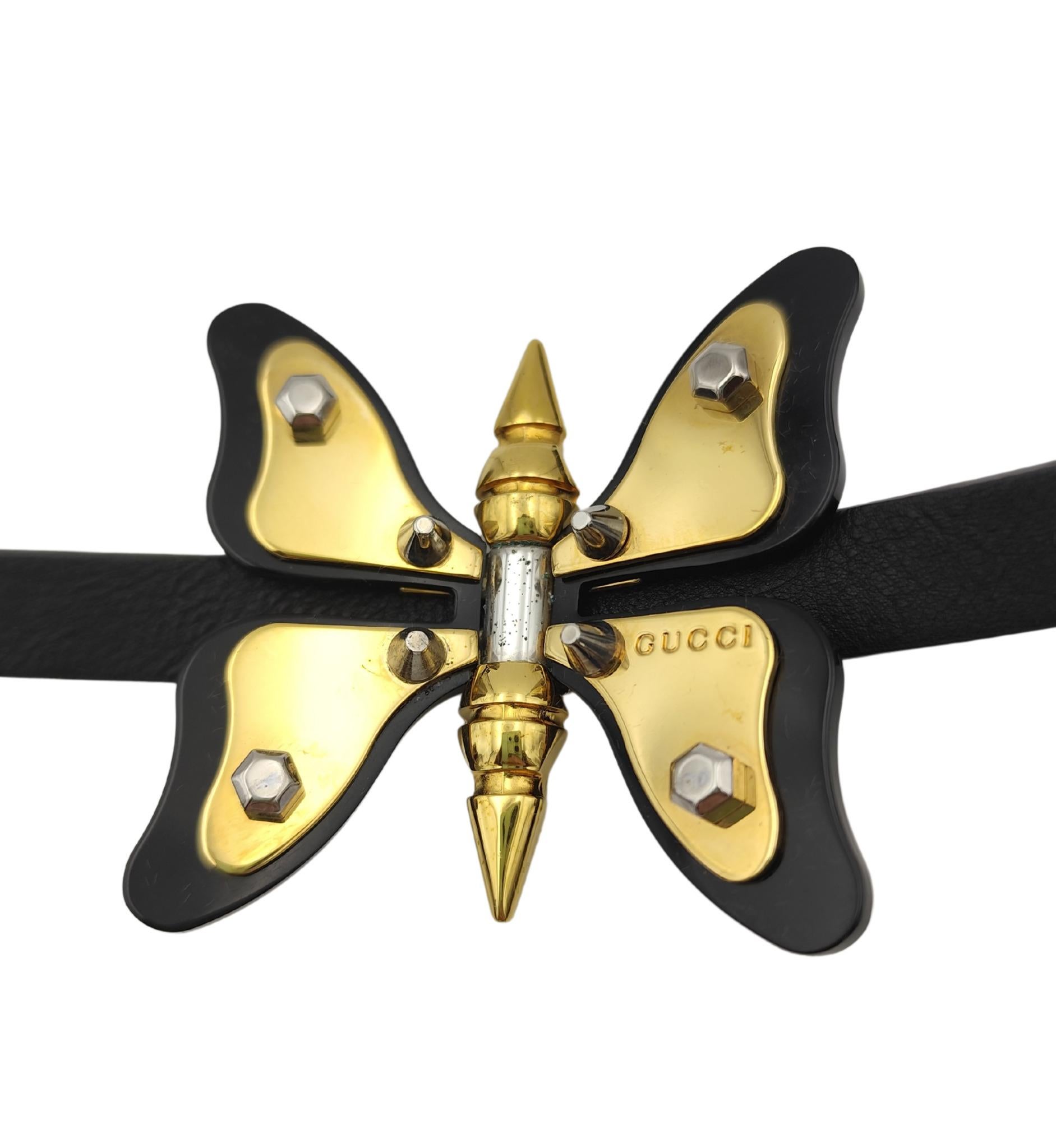 Gucci golden metal butterfly leather choker necklace In Good Condition In Milano, IT