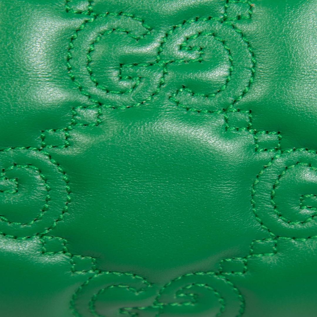 Gucci Stepptasche aus grünem Kalbsleder Matelassé Damen