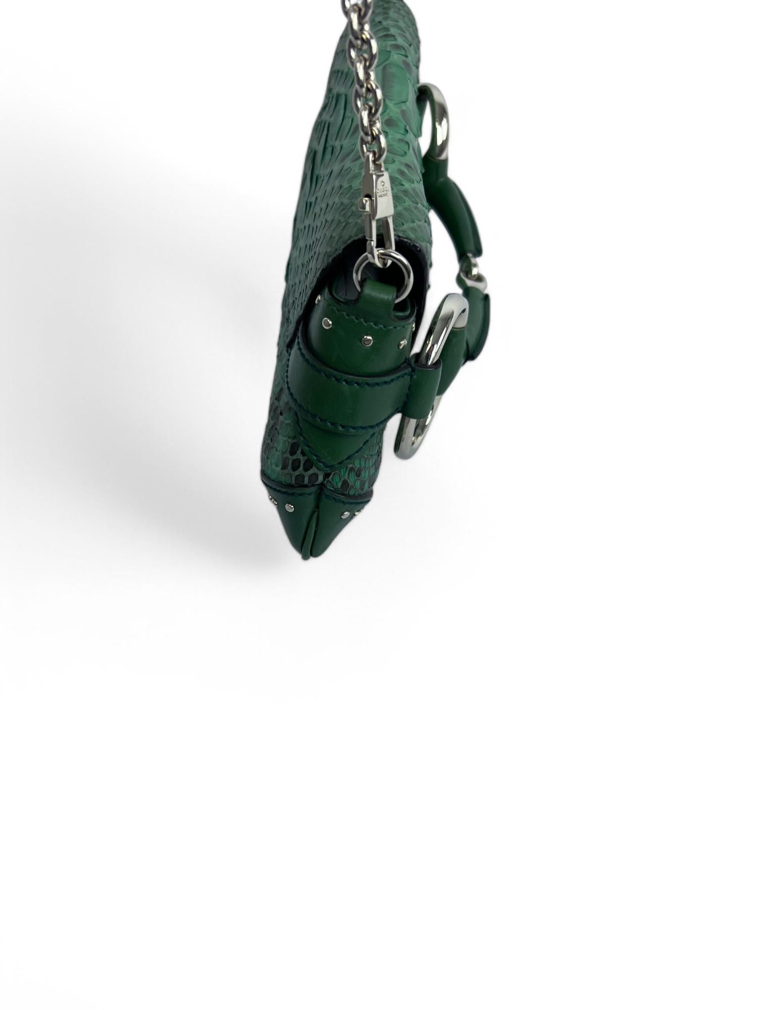 Tom Ford for Gucci 2004 Green GG Python Horsebit Chain Clutch In Excellent Condition In West Hartford, CT