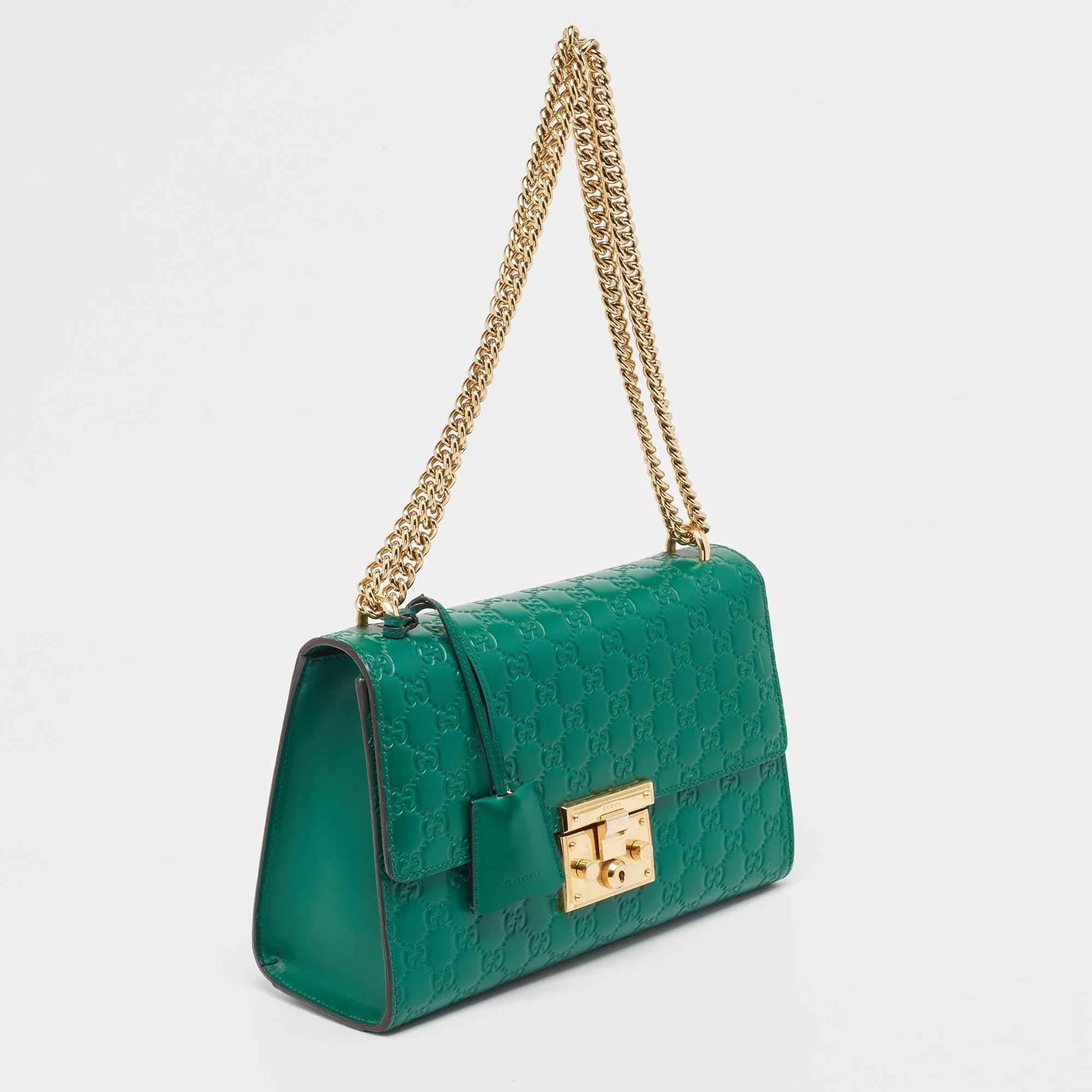 Gucci Green Guccissima Leather Medium Padlock Shoulder Bag For Sale 7