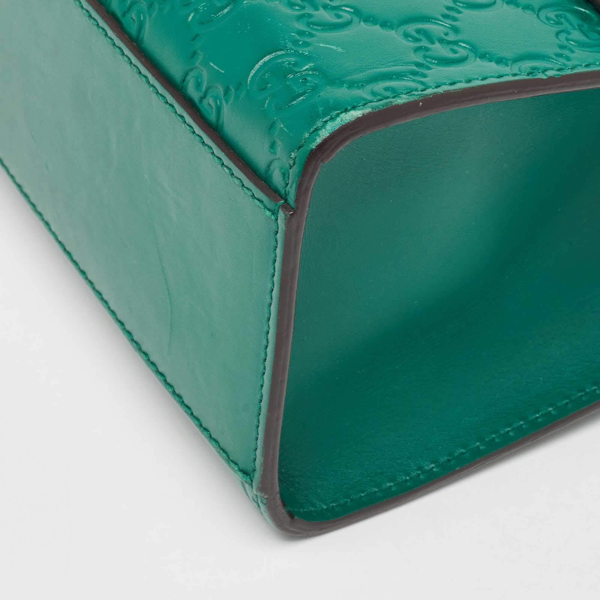 Gucci Green Guccissima Leather Medium Padlock Shoulder Bag For Sale 9