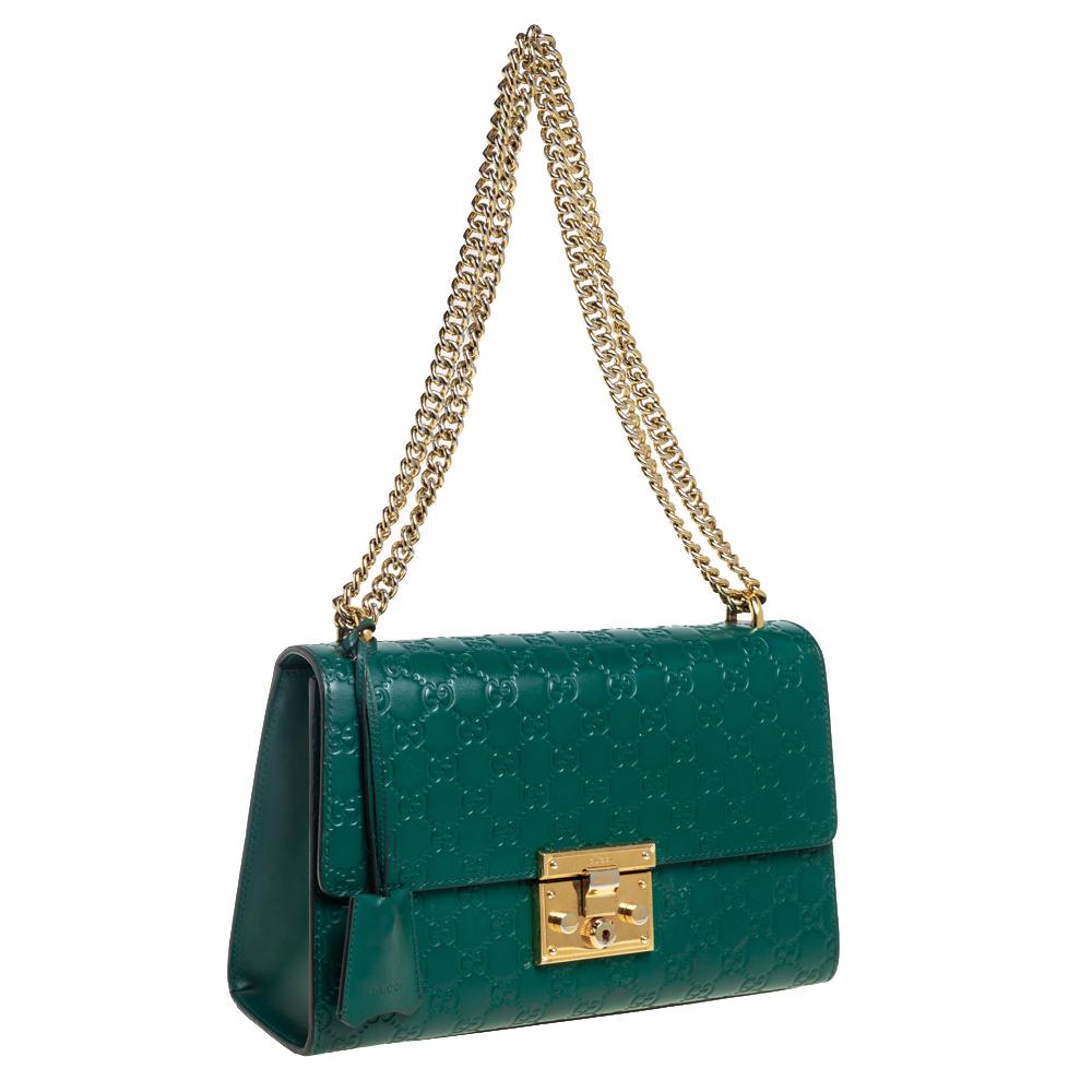 Gucci Green Guccissima Leather Medium Padlock Shoulder Bag In Fair Condition In Dubai, Al Qouz 2