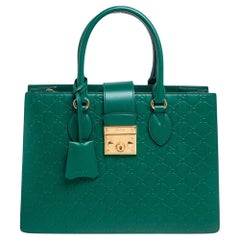 Gucci - Fourre-tout Padlock en cuir vert Guccissima