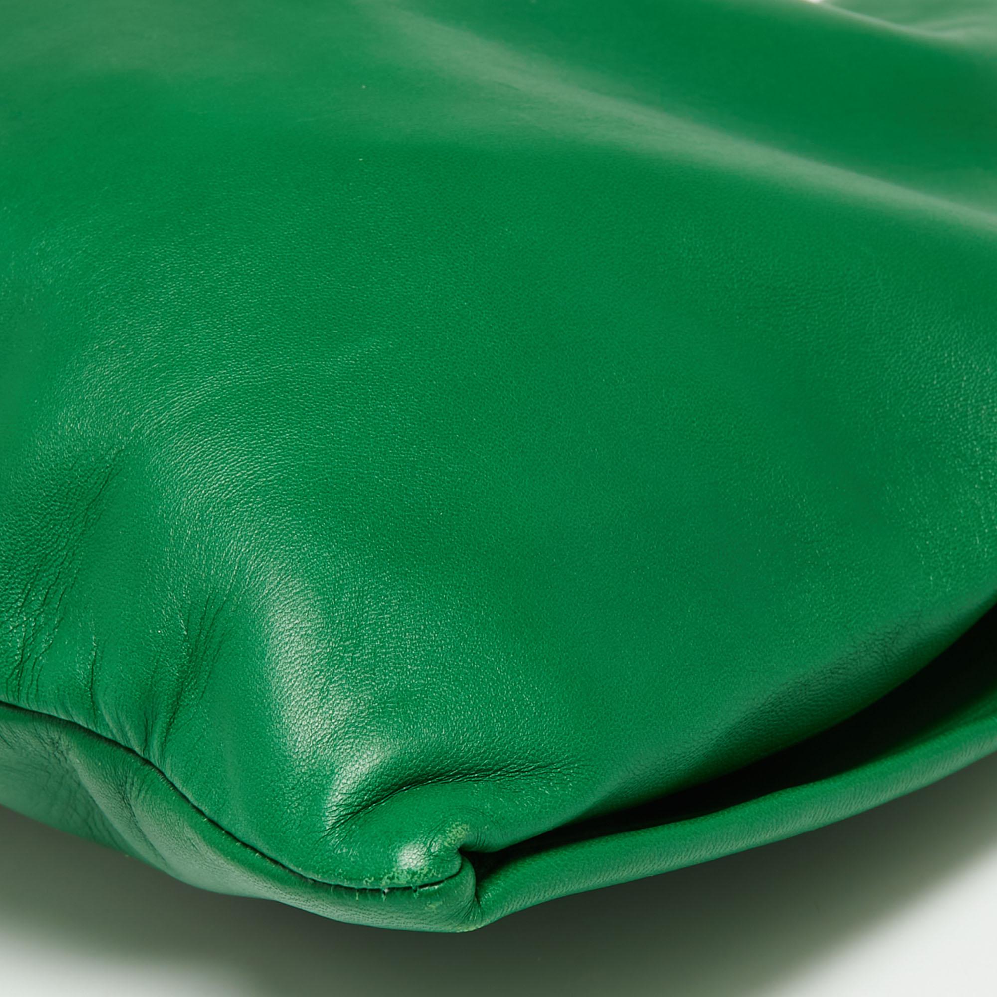 Gucci Green Leather 1970 Shoulder Bag In Good Condition In Dubai, Al Qouz 2