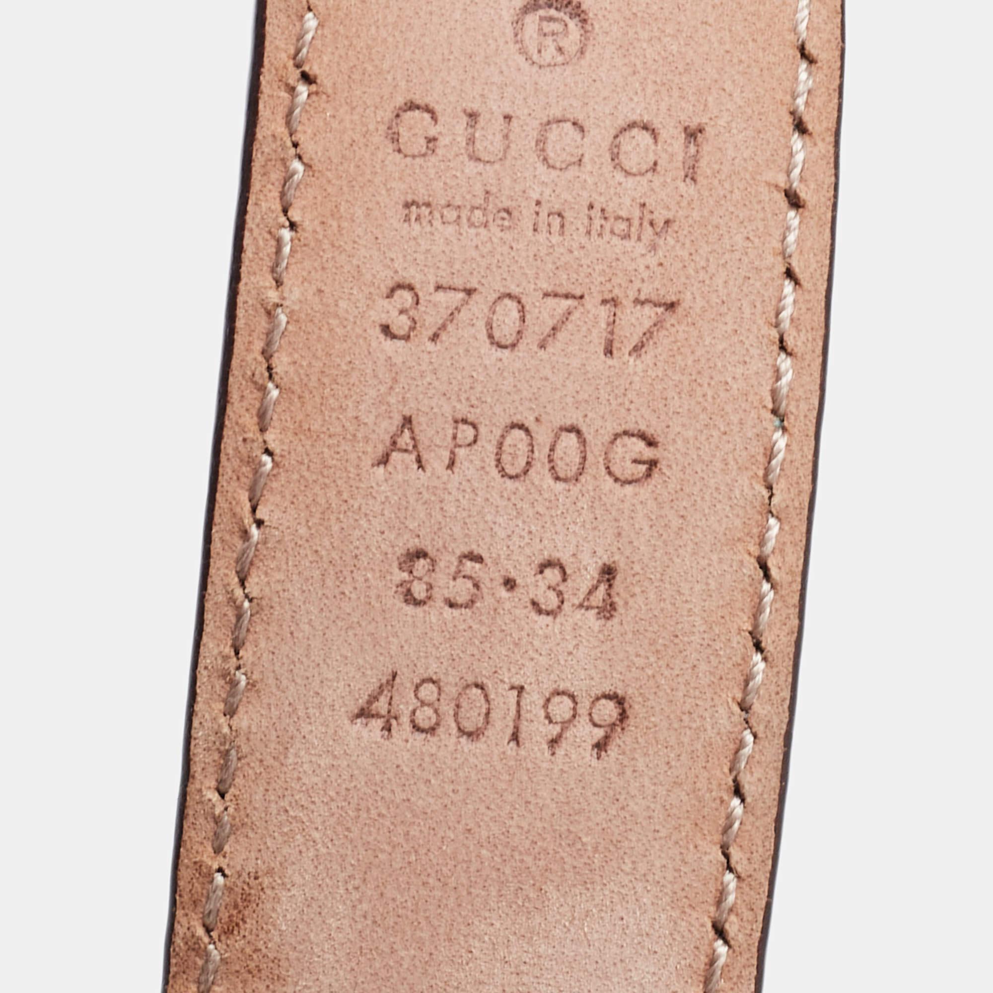 Gucci Green Leather Interlocking G Buckle Slim Belt 85CM In Fair Condition For Sale In Dubai, Al Qouz 2