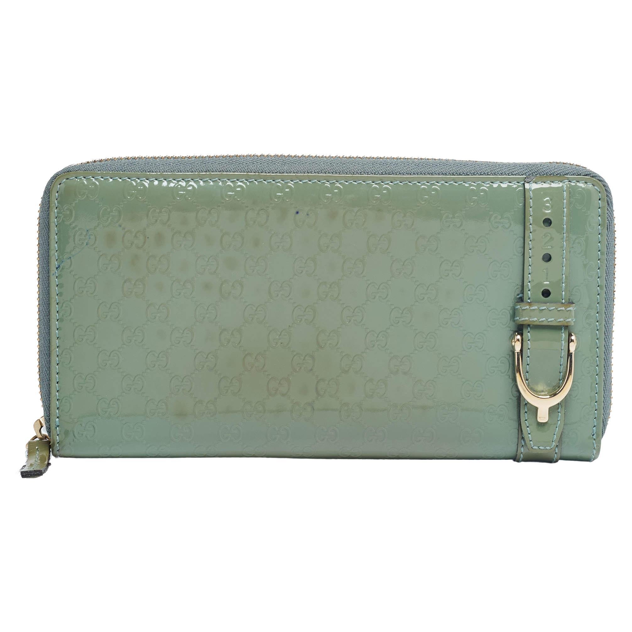 Gucci Green Microguccissima Patent Leather Zip Around Wallet For Sale