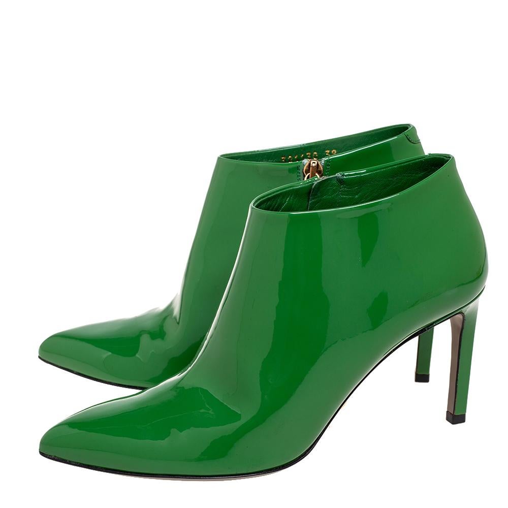 Gucci Green Patent Leather Ankle Boots Size 38 In Good Condition In Dubai, Al Qouz 2