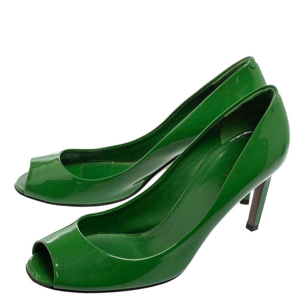 Gucci Green Patent Leather Peep Toe Pumps Size 38 at 1stDibs