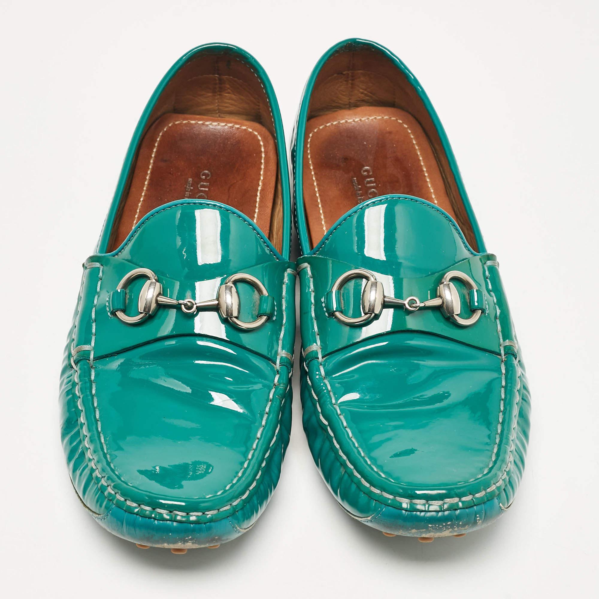 Verde Gucci, mocassini in pelle verniciata verde taglia 38 in vendita